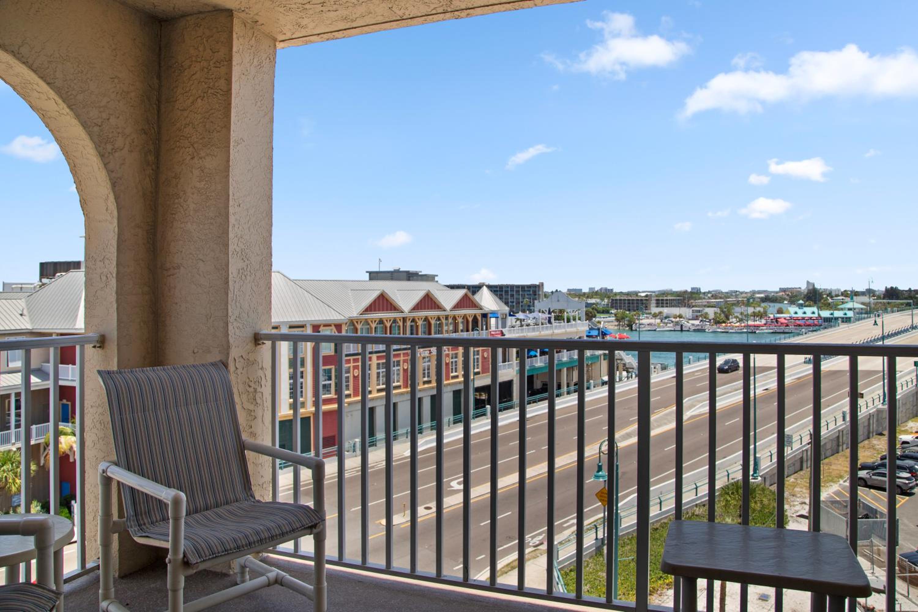 Beachfront Complex - 2b 2b - Beach Place #504