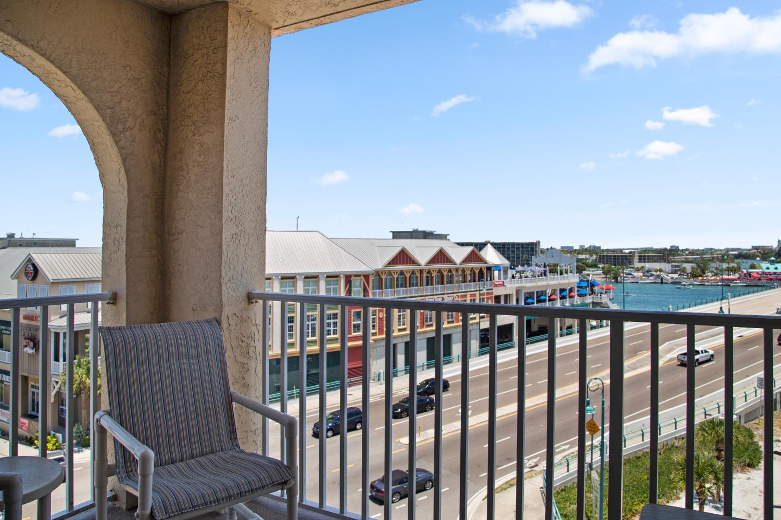 Beachfront Complex - 2b 2b - Beach Place #504