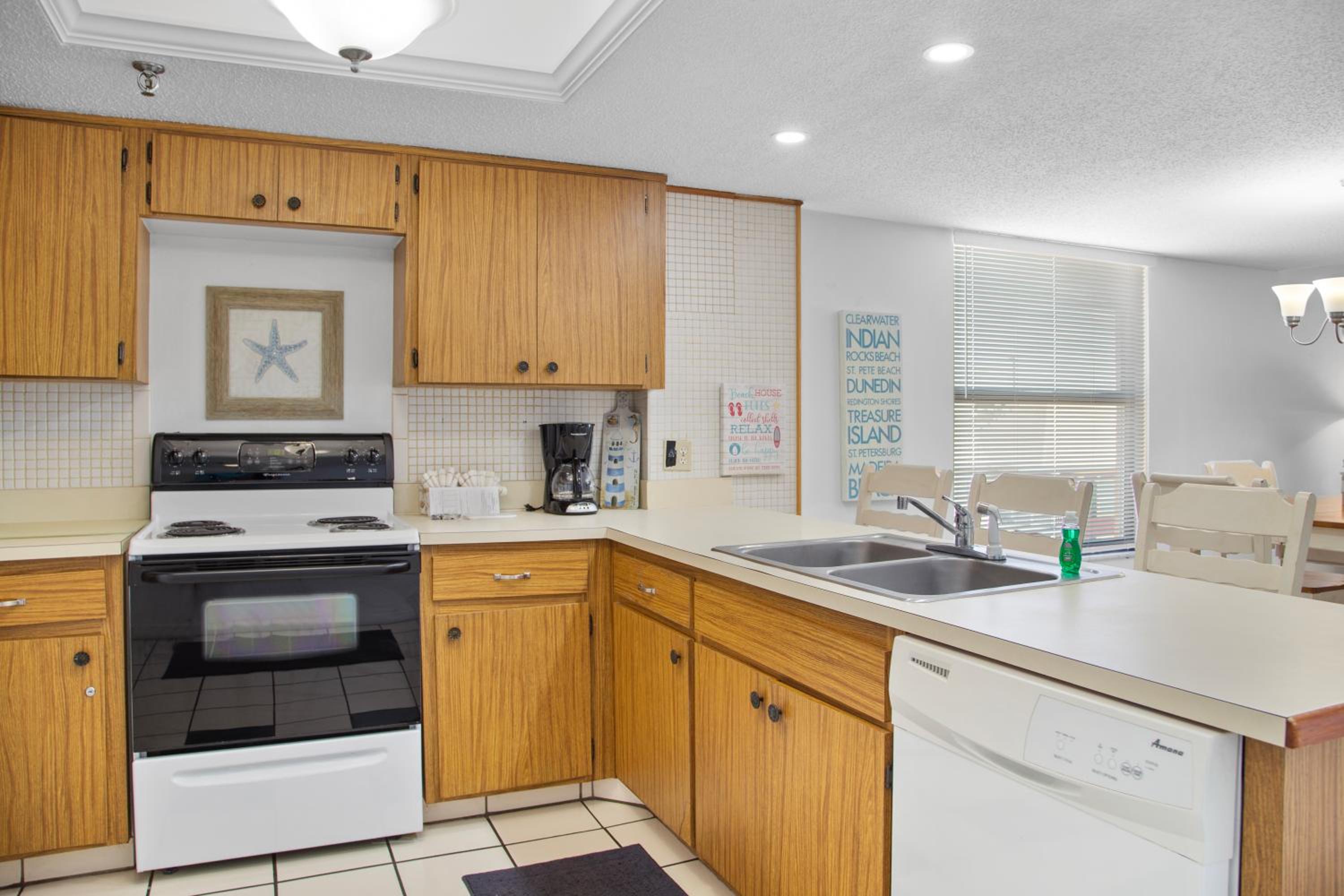 Beachfront Complex - 2b 2b - Beach Place #504