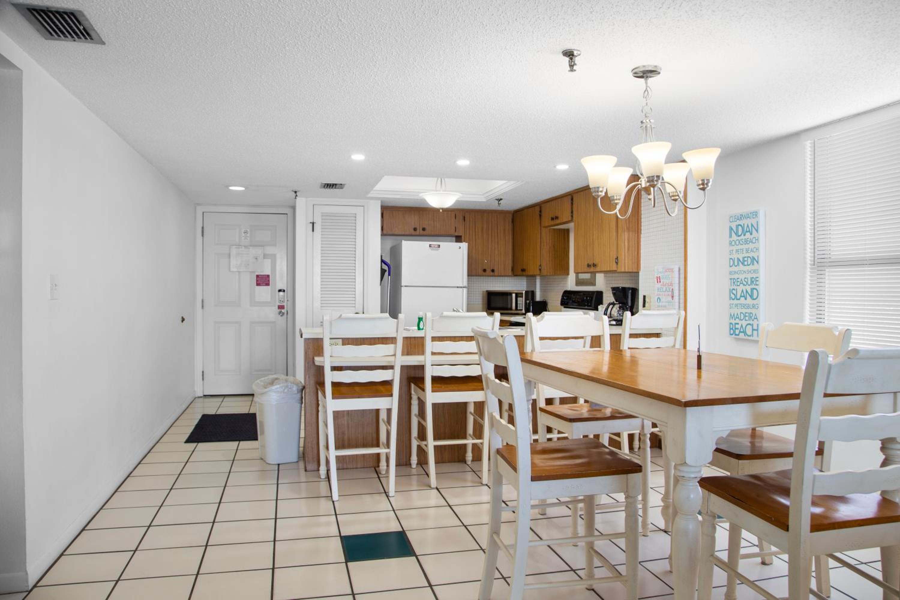 Beachfront Complex - 2b 2b - Beach Place #504