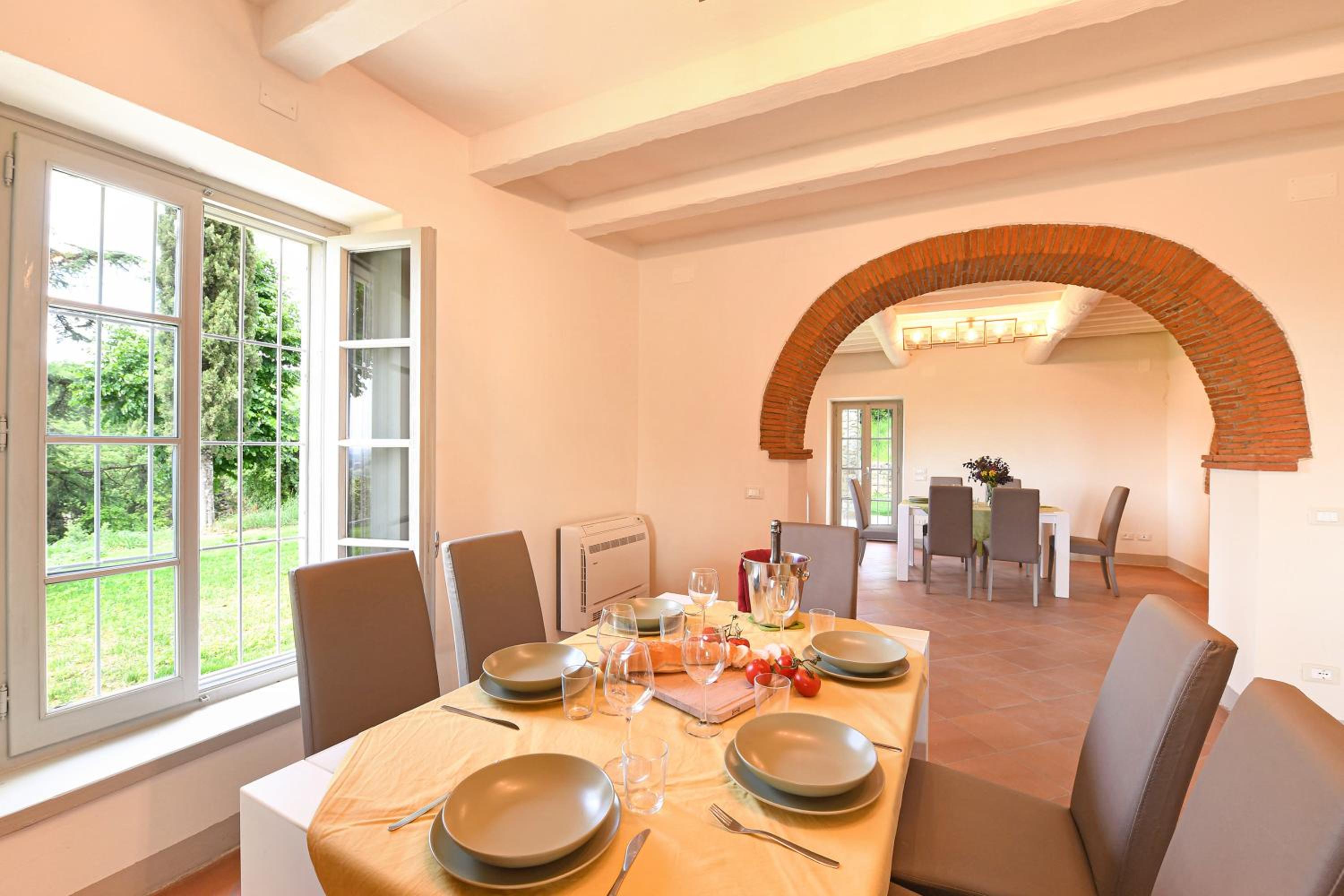 Villa Chimera Green 10 with Pool & Gym