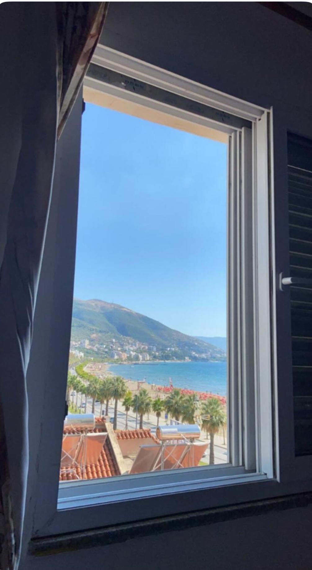 TIE Vlore Beachside Apartment