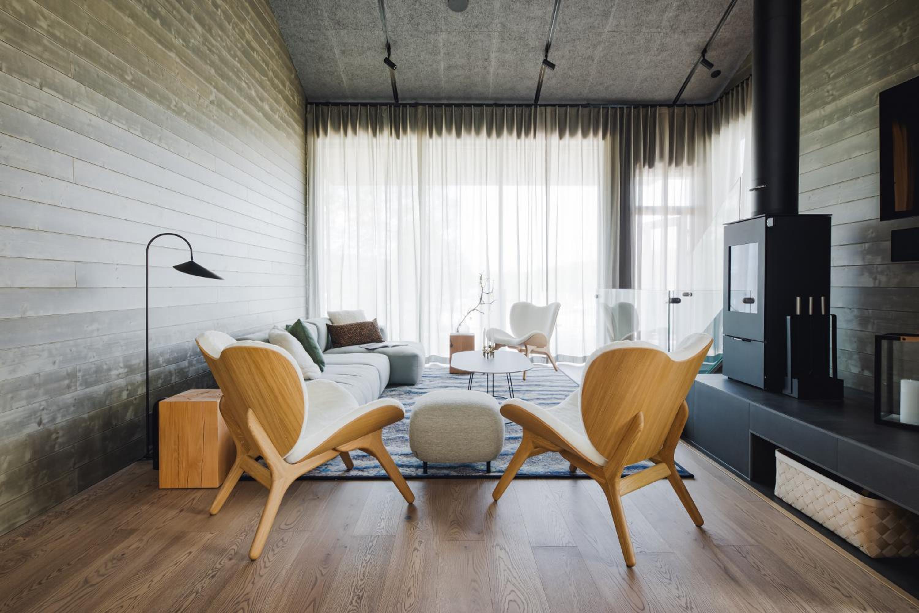 Hotel Snowbird Villas (arctic Nook)