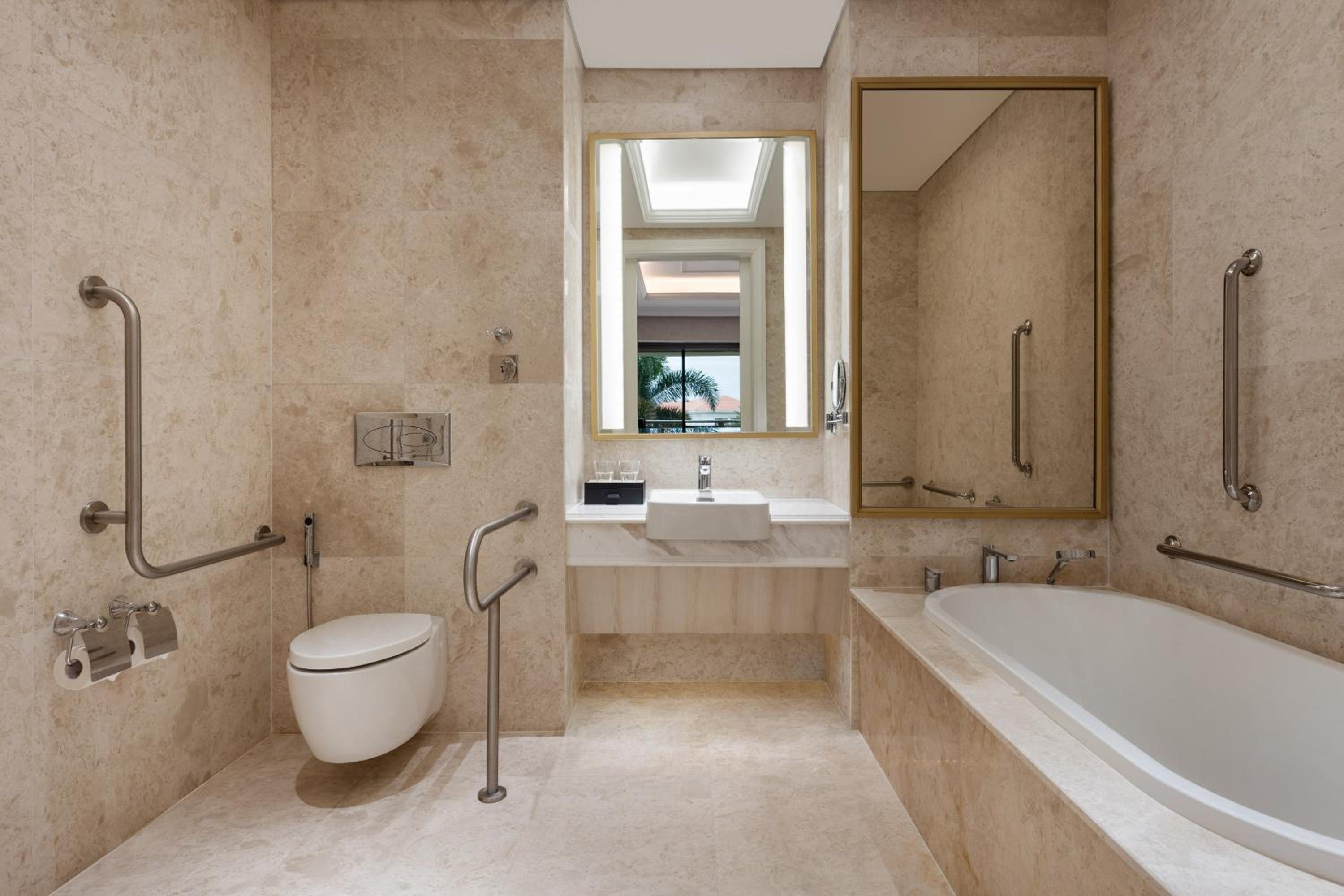 Sheraton Grand Danang Beach Resort & Spa