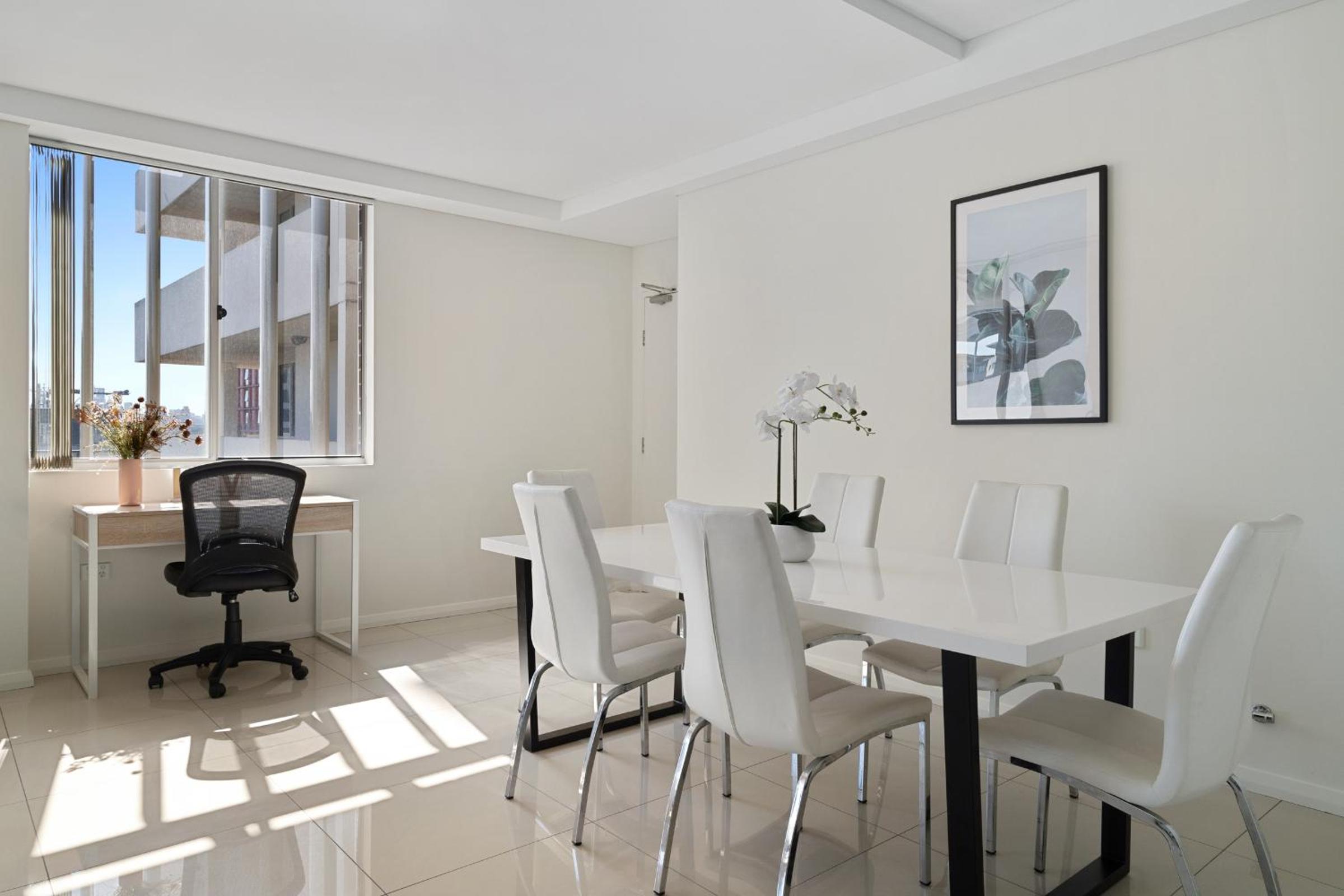 01M City View 3Bedroom Apt Near Mascot Central with 2 Free Parking