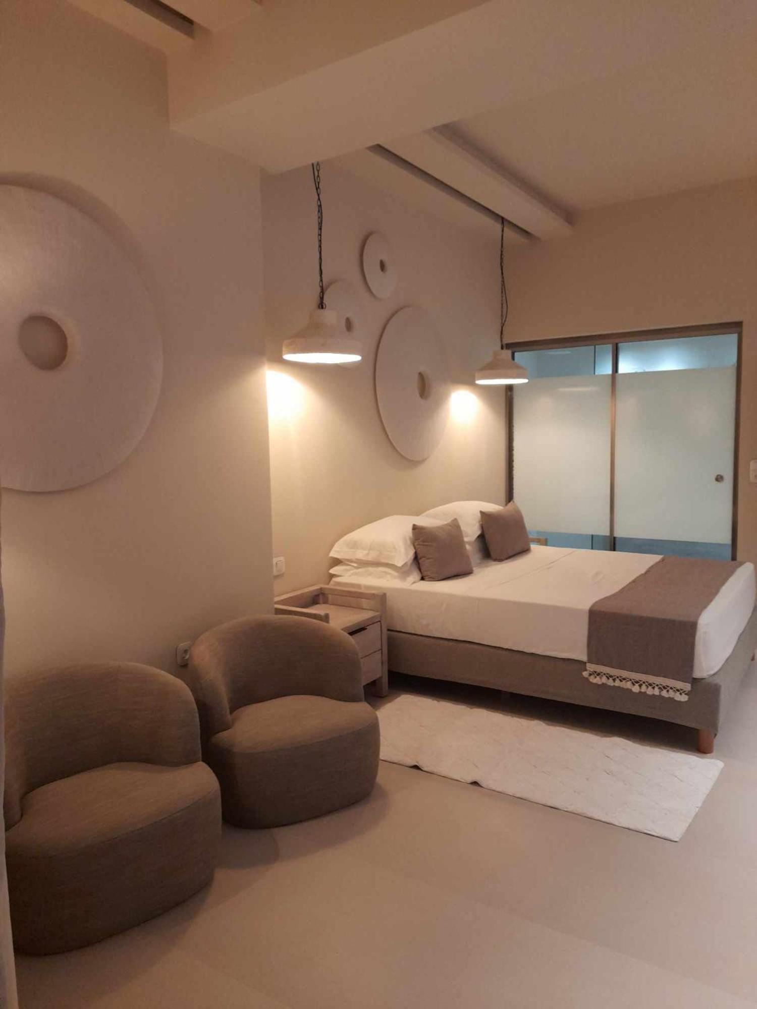 Sea Nymphs Suites photo 4