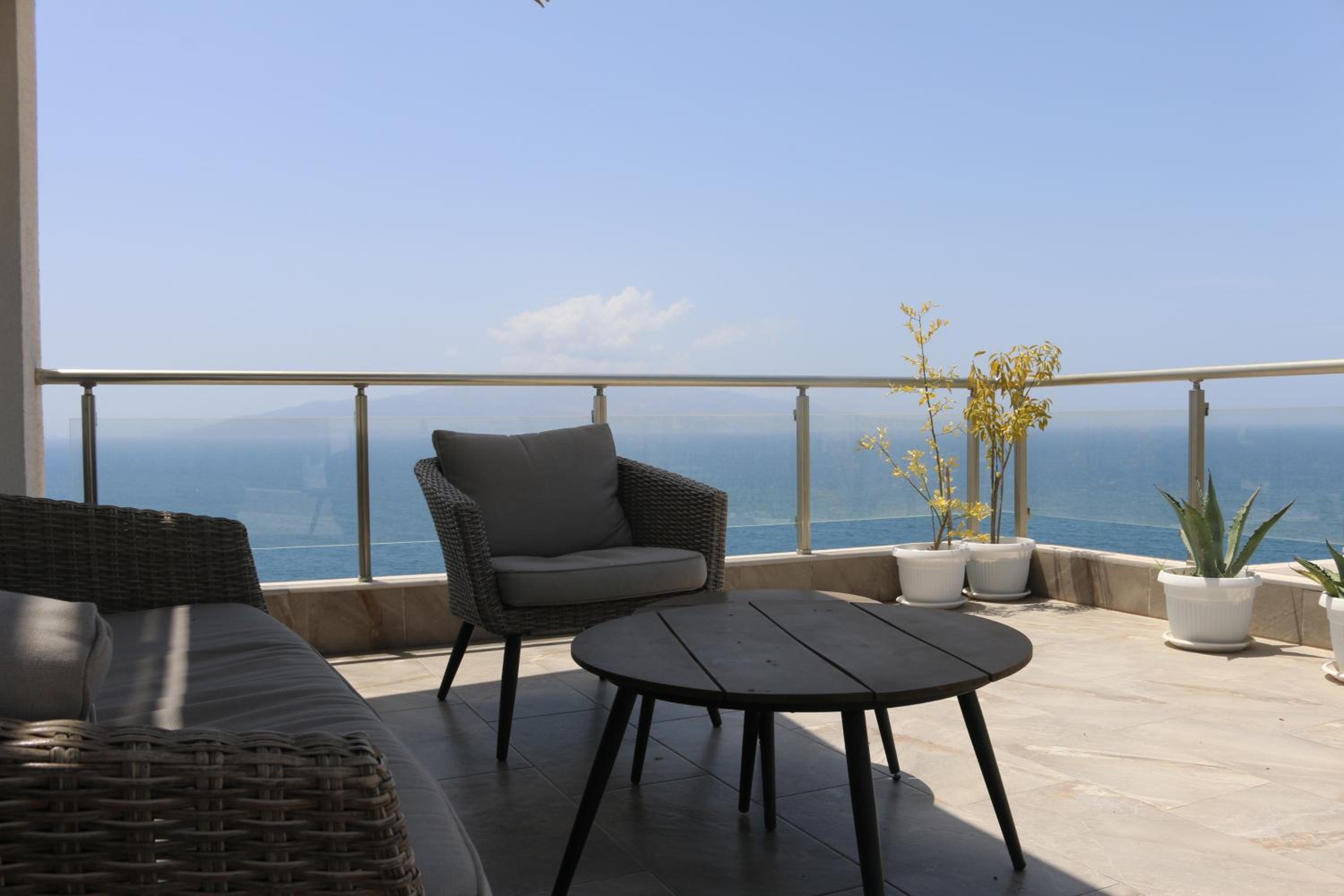 Infinity Sea View Penthouse