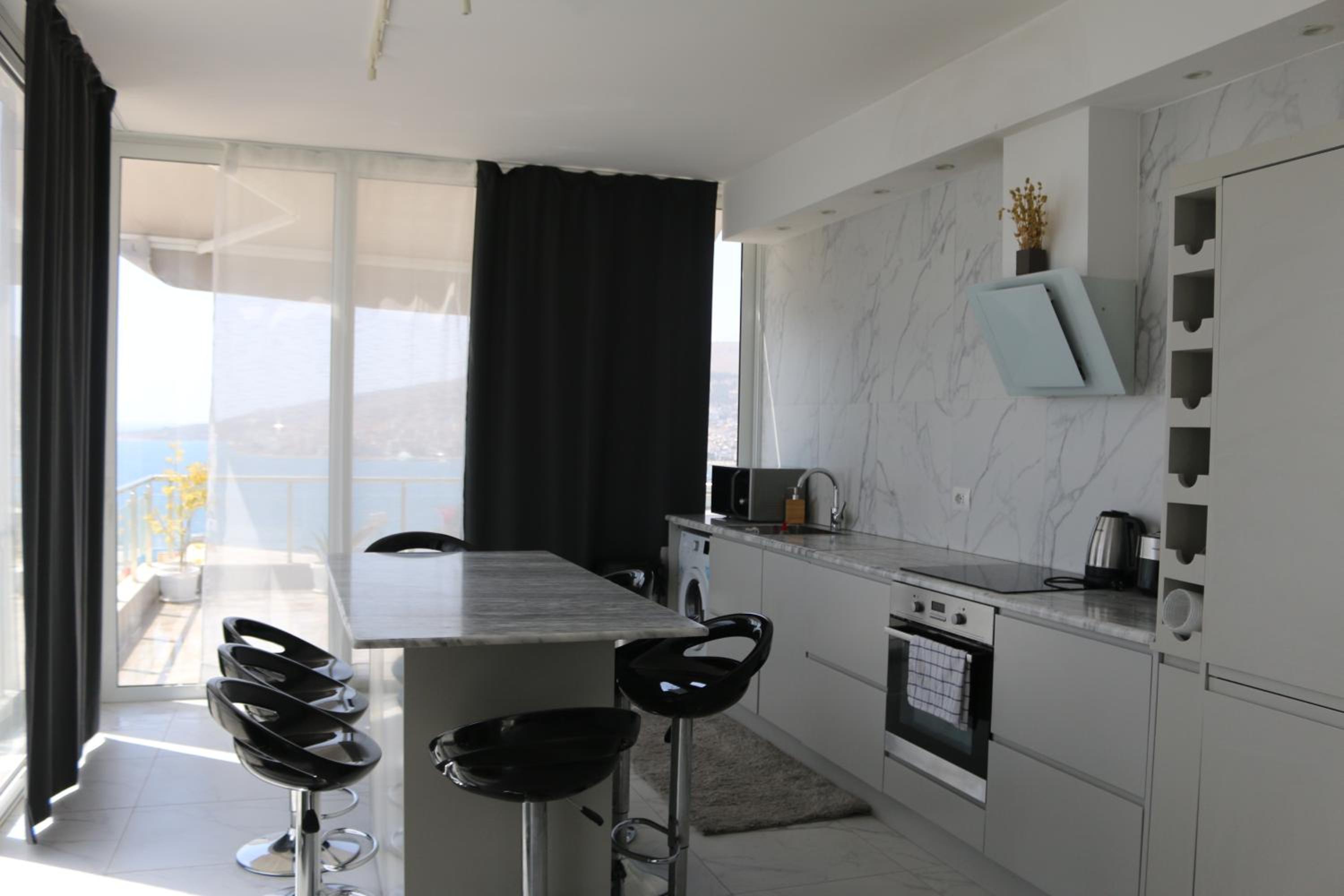 Infinity Sea View Penthouse