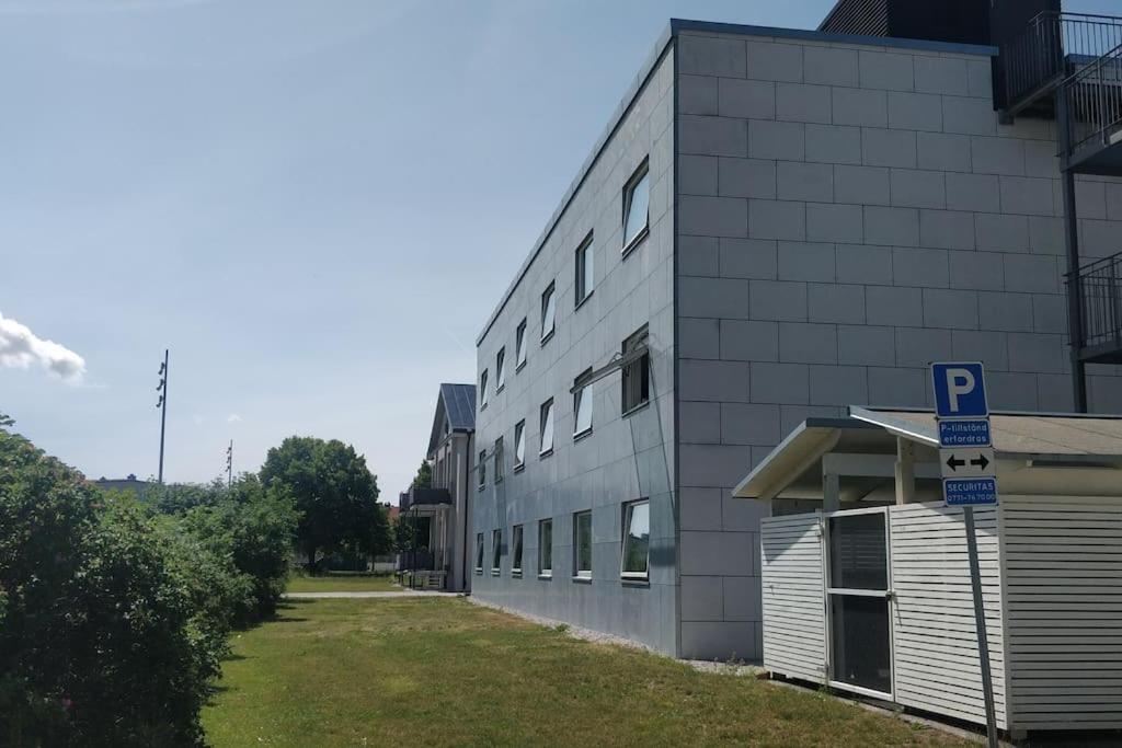 Apartment with pool, 10 min walk from Old Town view 2