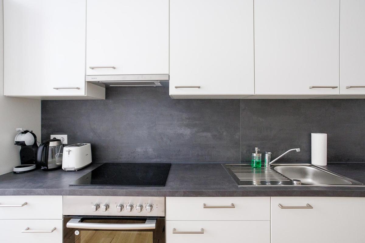 Stadtpark City Apartment is Calling - by 4ty3 Apartments
