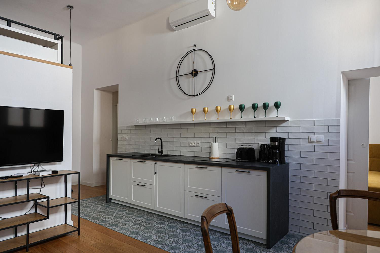 BC7 Apartments