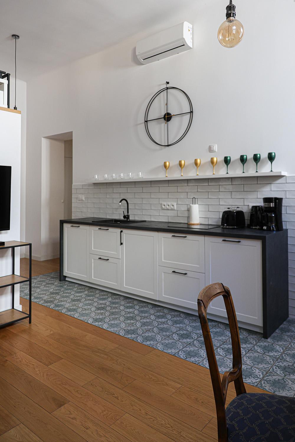 BC7 Apartments