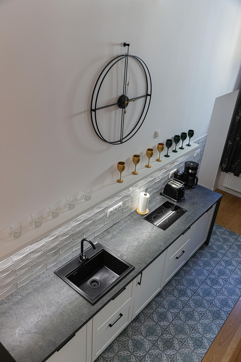 BC7 Apartments