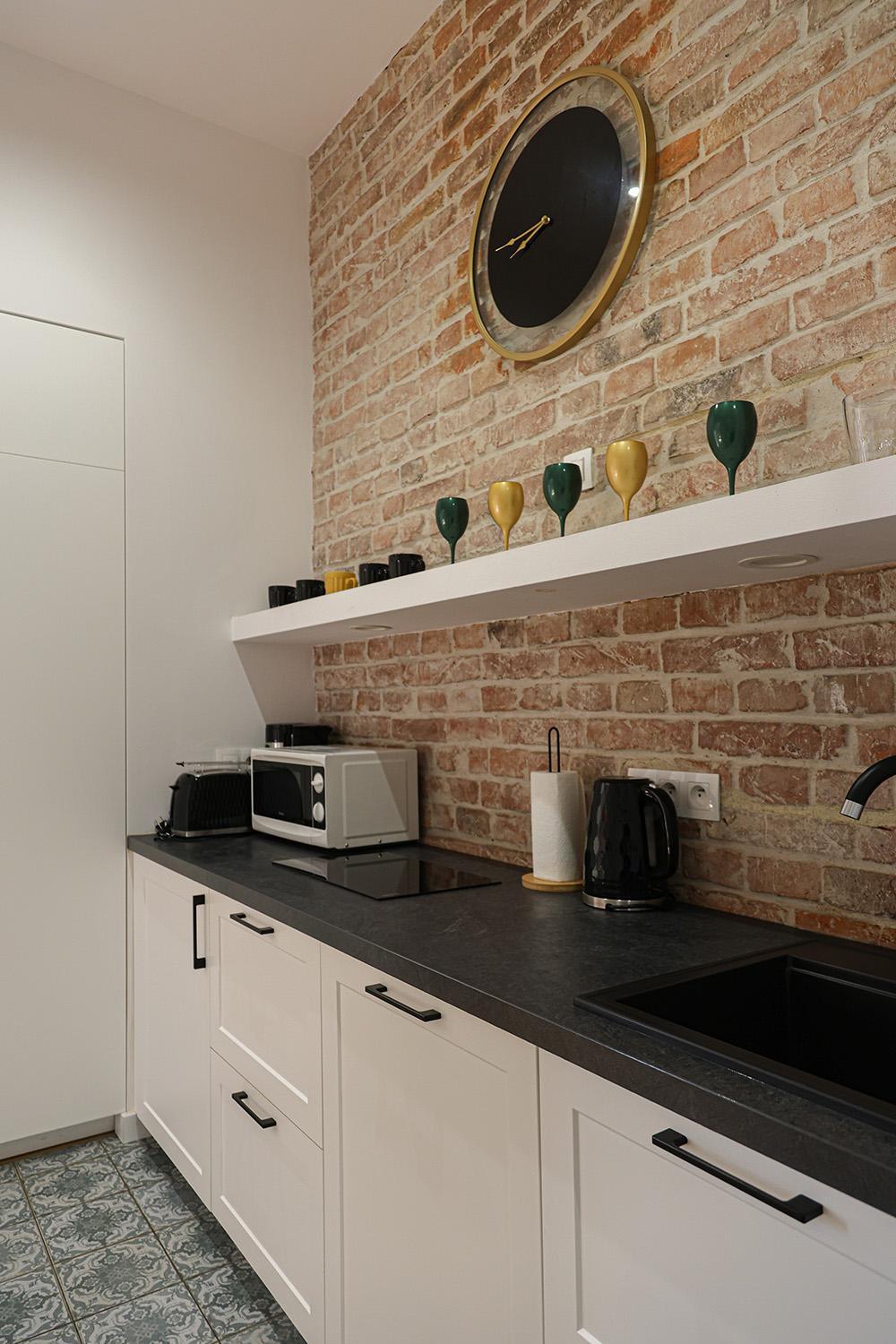 BC7 Apartments