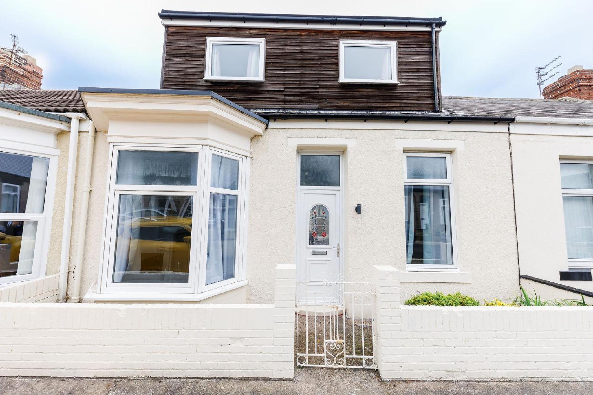 Spacious 5 Bedroom House - Perfect for Contractors