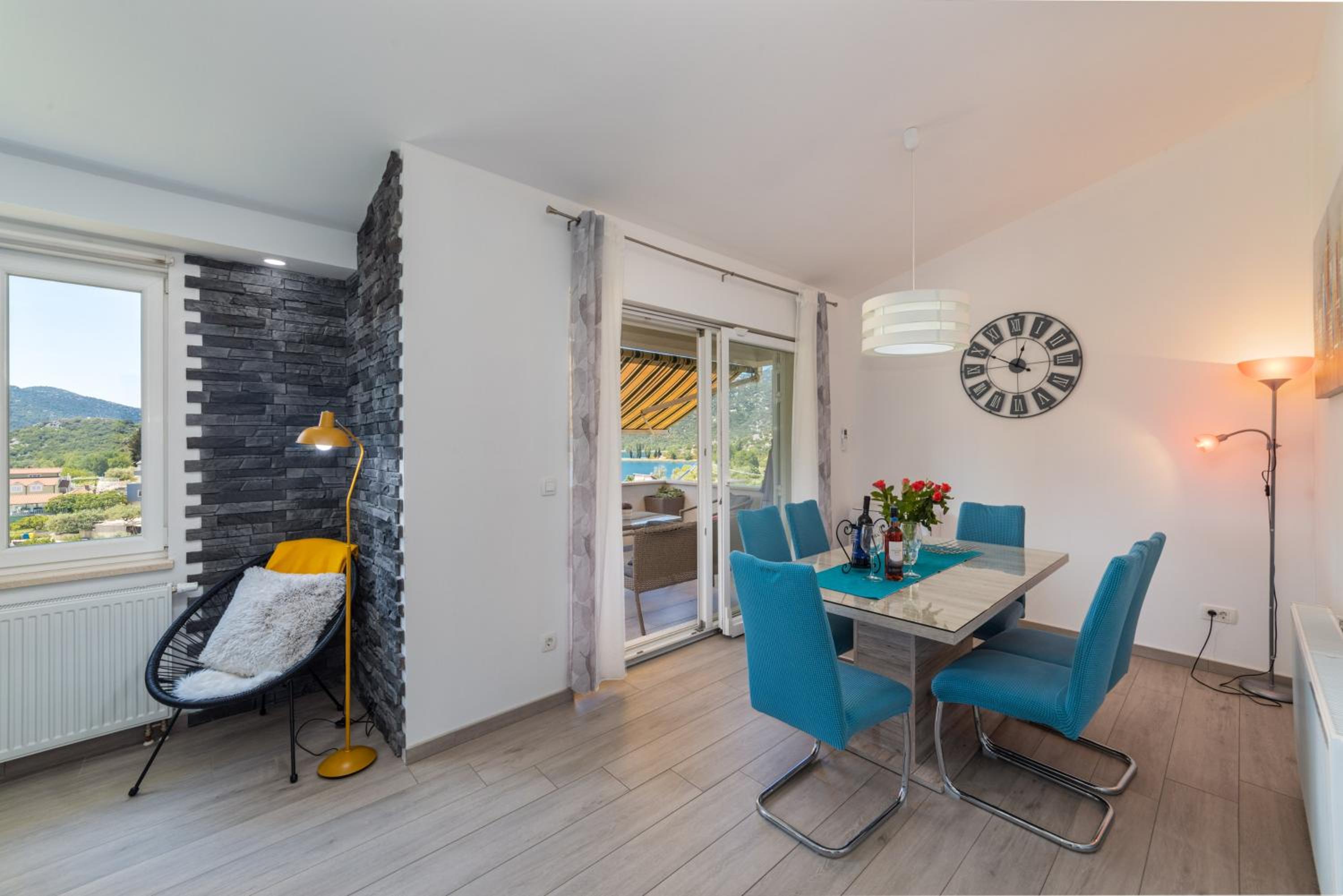 Apartment Seven lakes