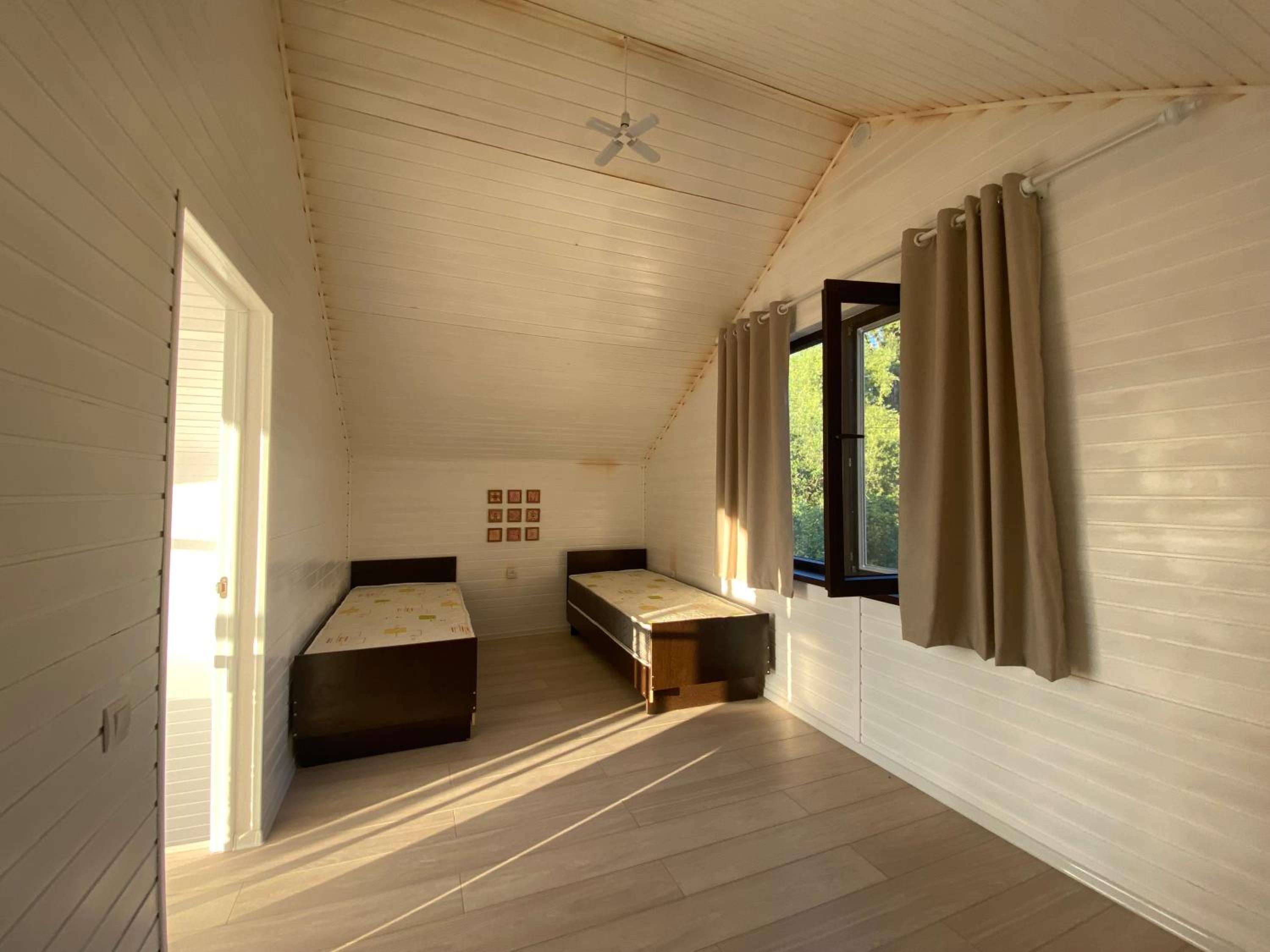 Barnhouse Karakol