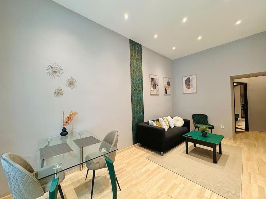 Raday Residence 2