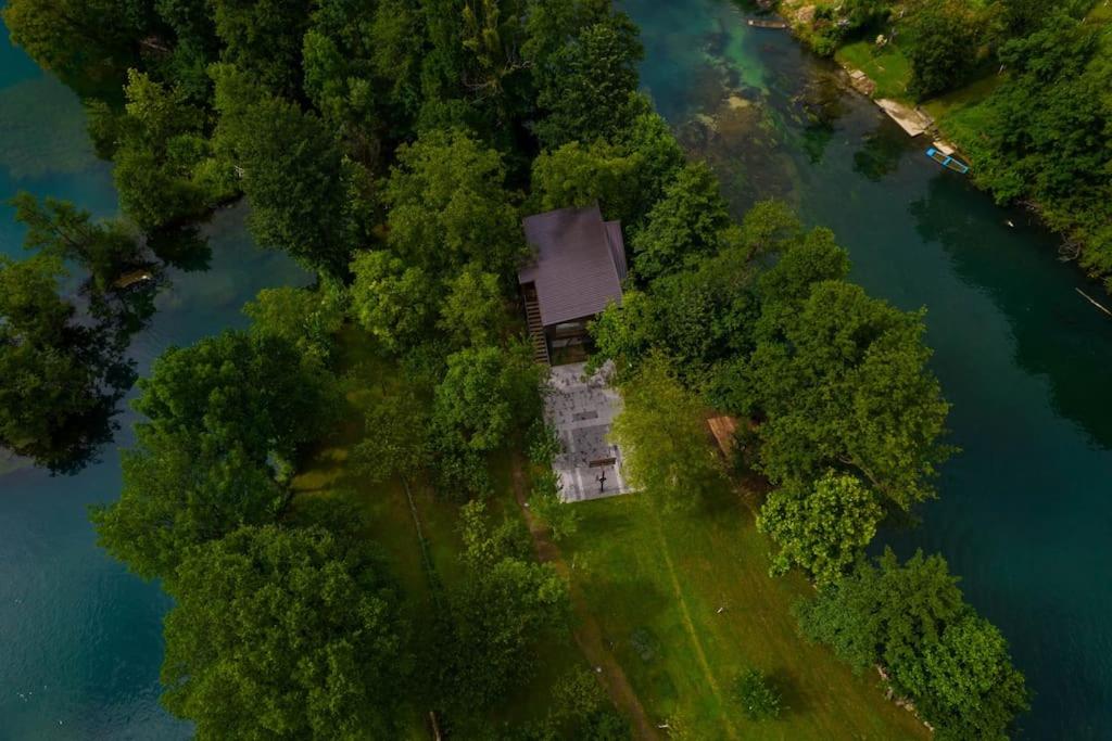 ORAH HOUSE, a unique and unforgettable vacation on a private island
