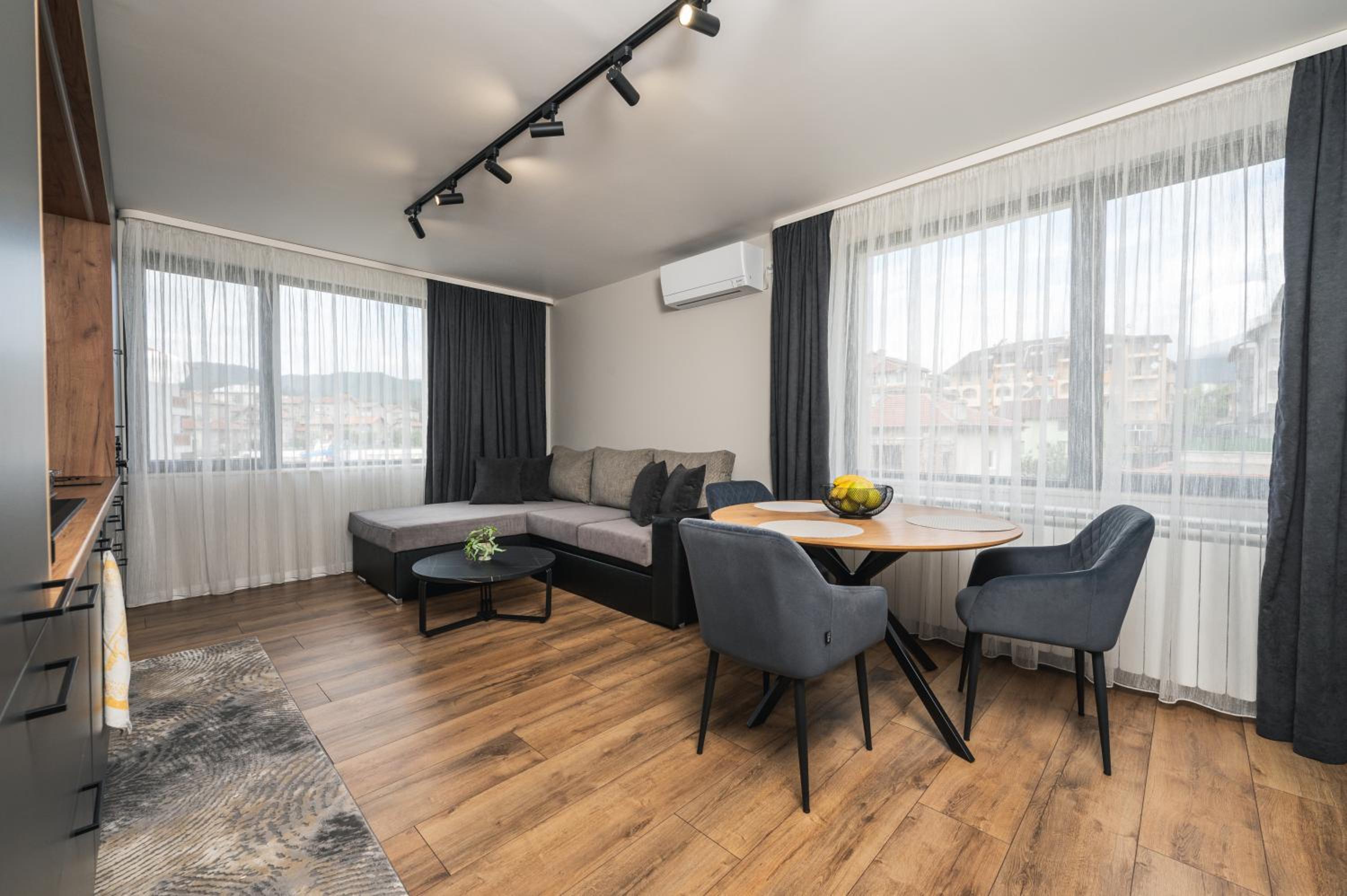 City Apartments 4