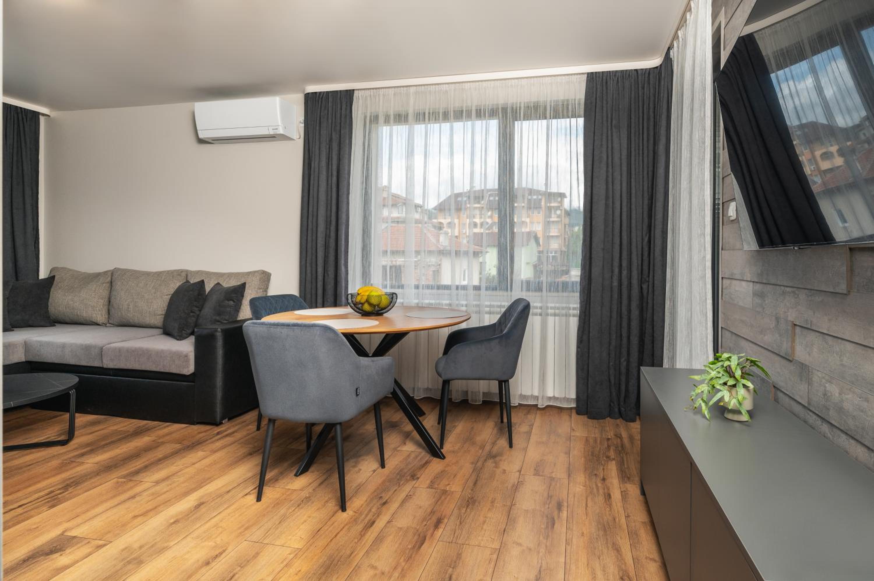 City Apartments 4
