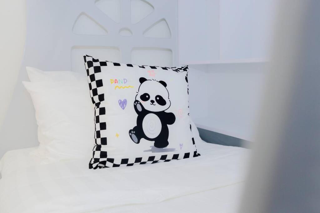 JB Mosaic 2B 6pax Cozy Panda Home