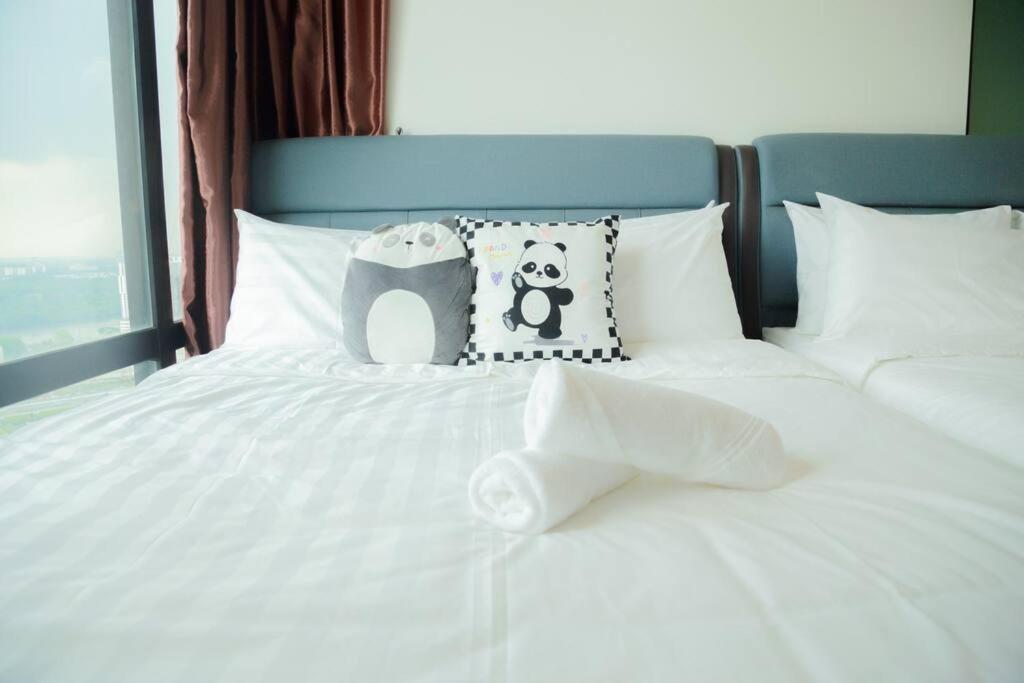 JB Mosaic 2B 6pax Cozy Panda Home