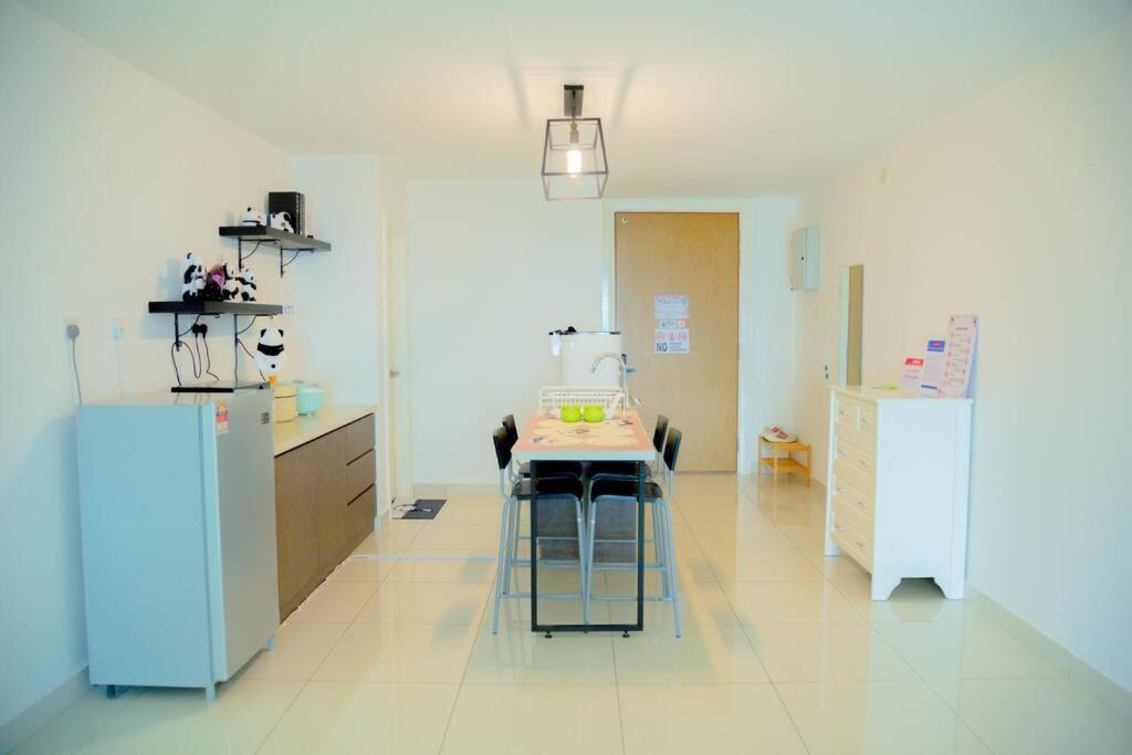 JB Mosaic 2B 6pax Cozy Panda Home