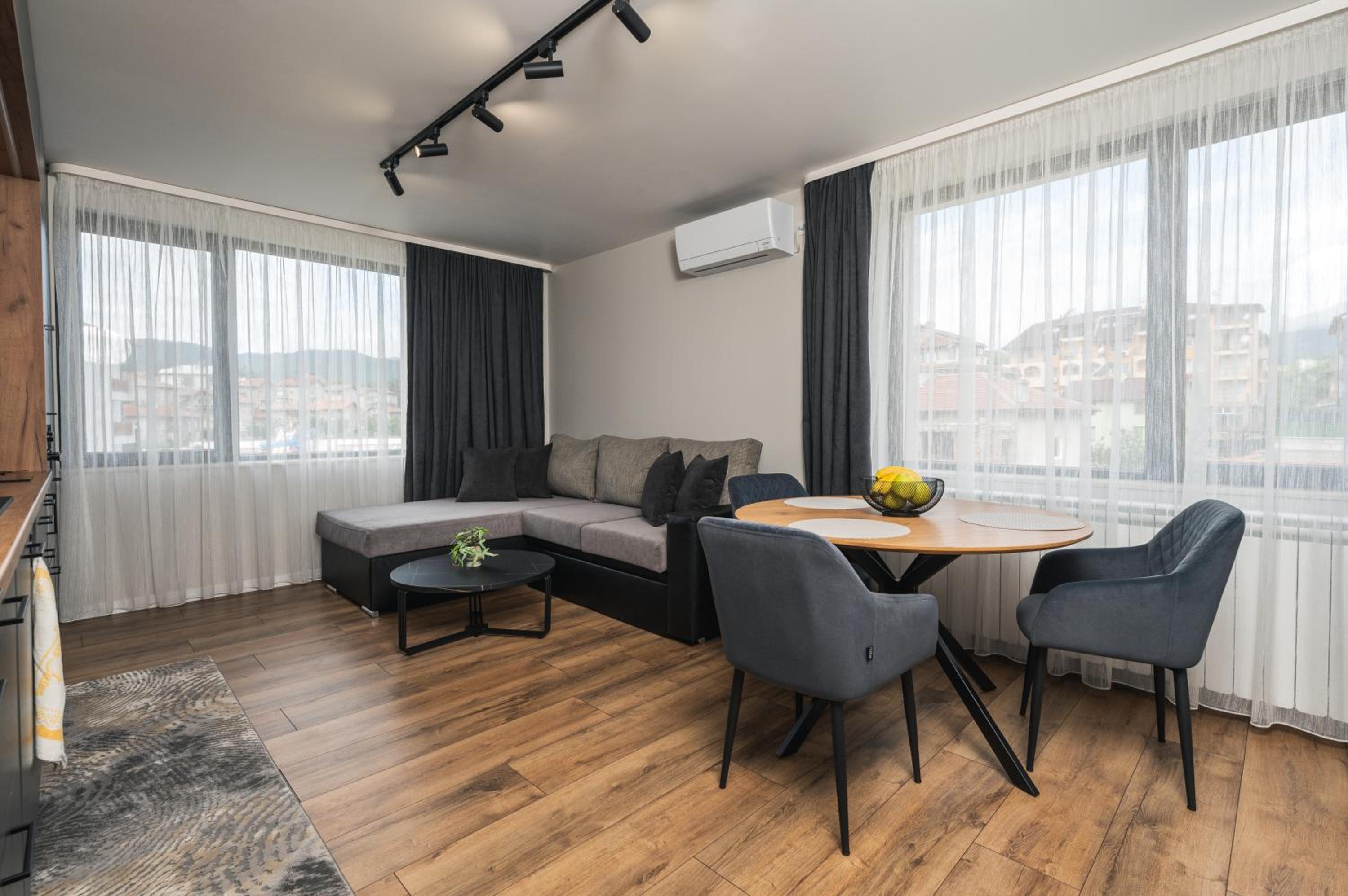 City Apartments 4