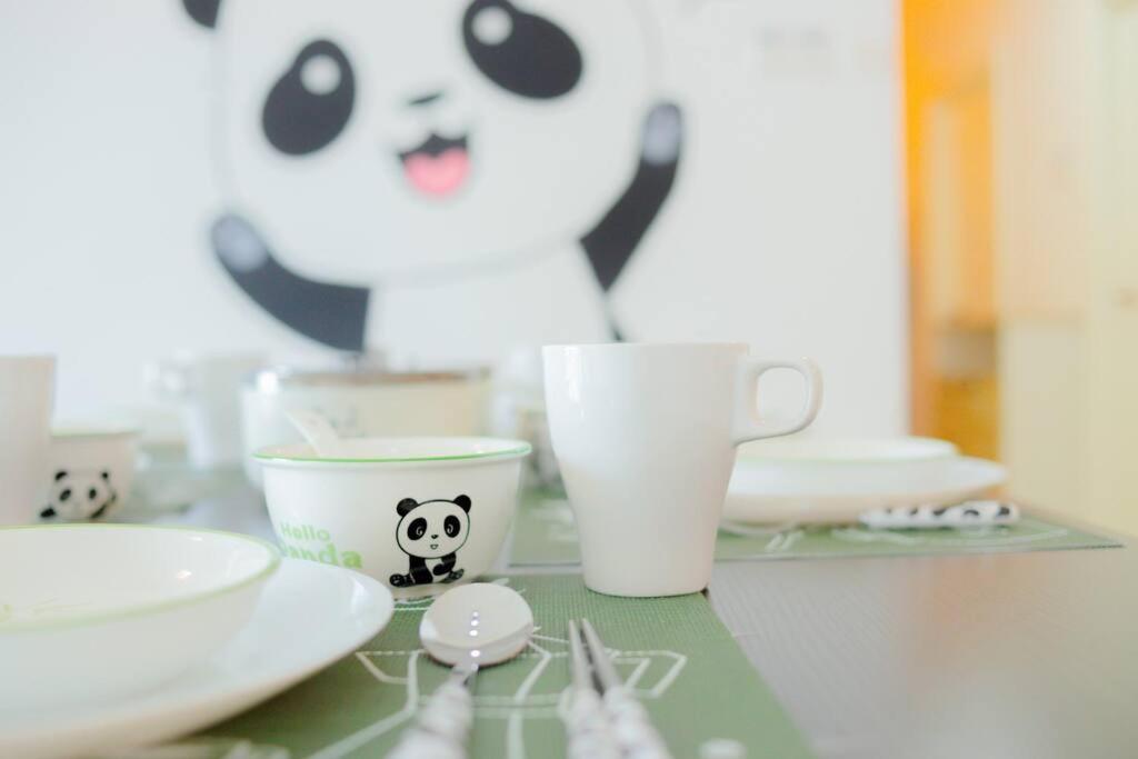 JB Mosaic 2B 6pax Cozy Panda Home