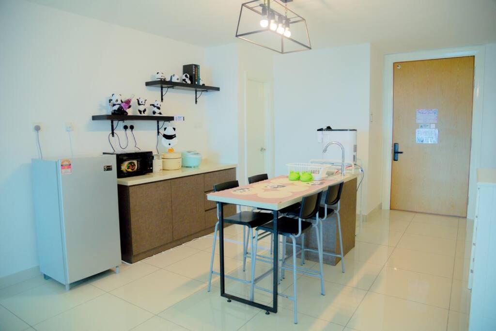 JB Mosaic 2B 6pax Cozy Panda Home