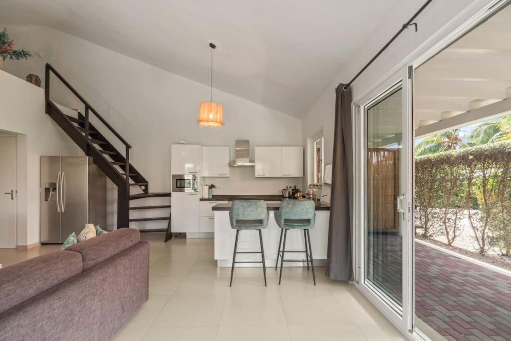Vakantiewoning - zwembad - nabij Mambo Beach