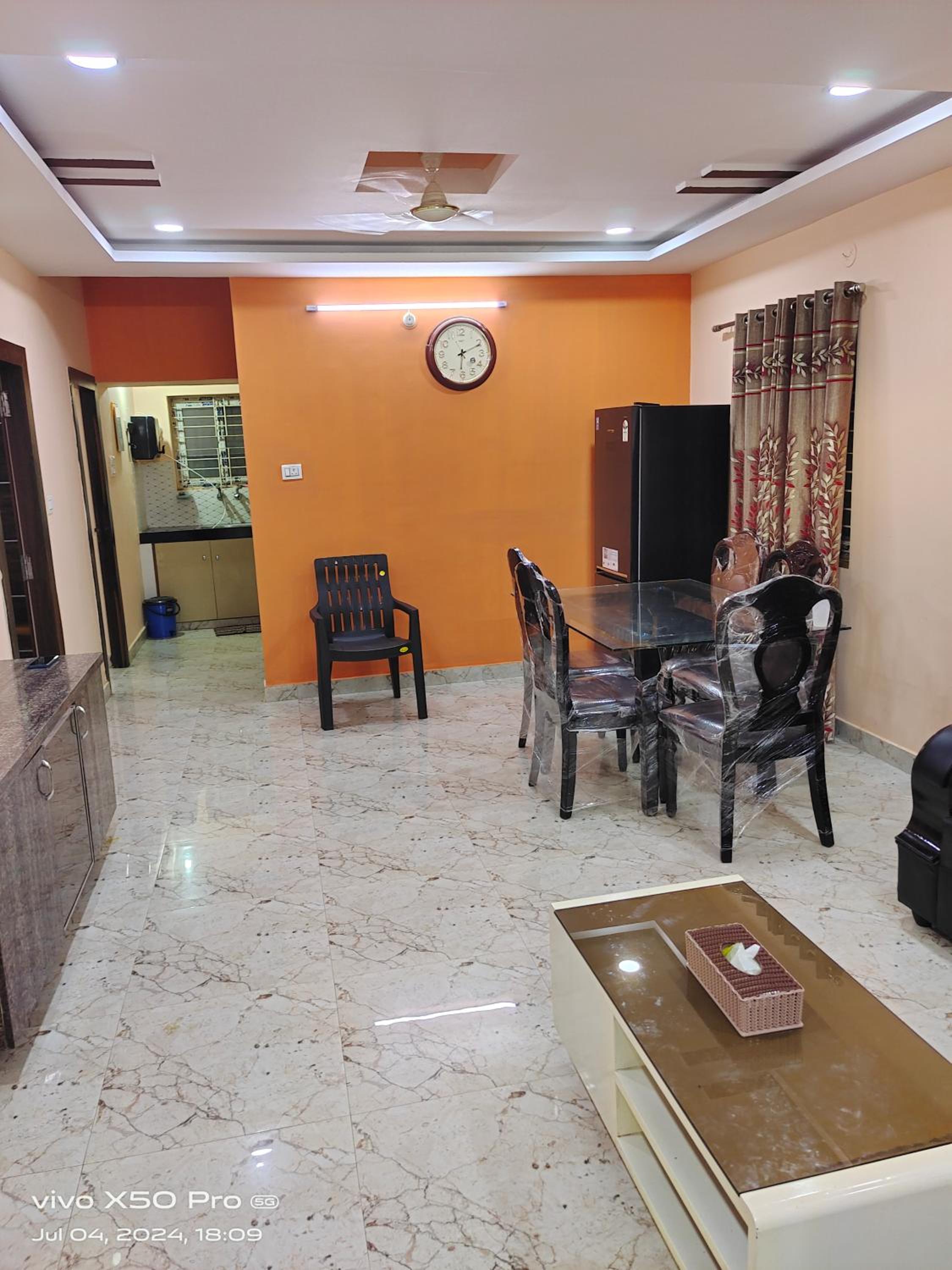 IB Comfort Home Stay view 3