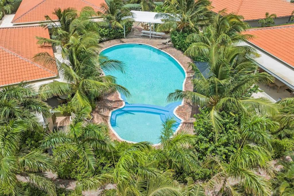 Vakantiewoning - zwembad - nabij Mambo Beach