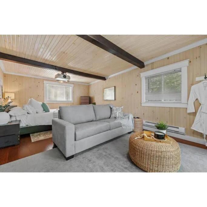 Lux Muskoka