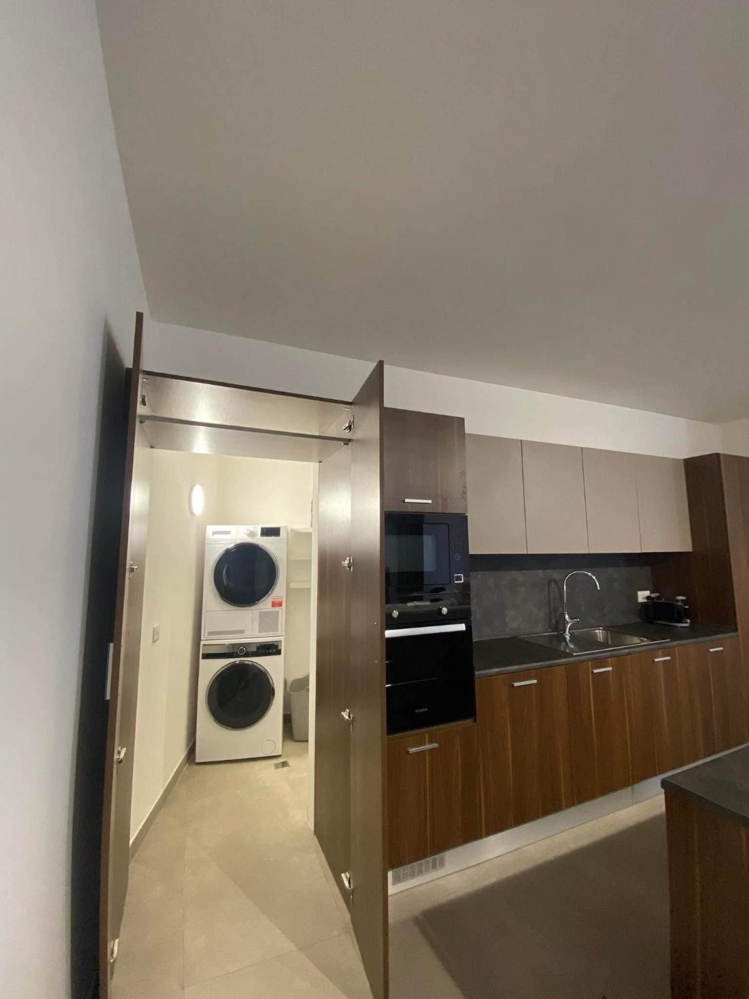 An immaculate 3 bedroom apartment in Gudja view 4