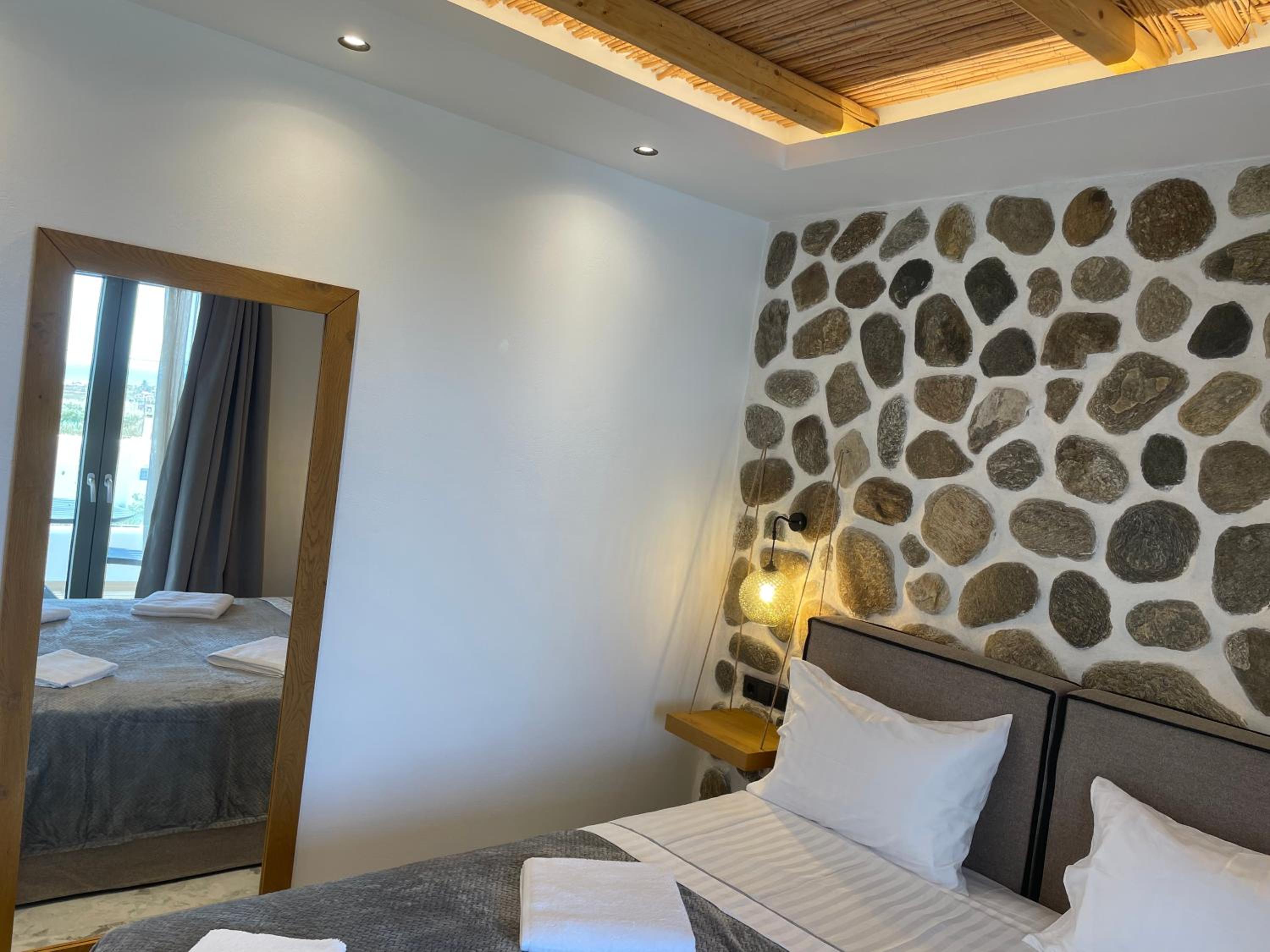 Latramys Suites