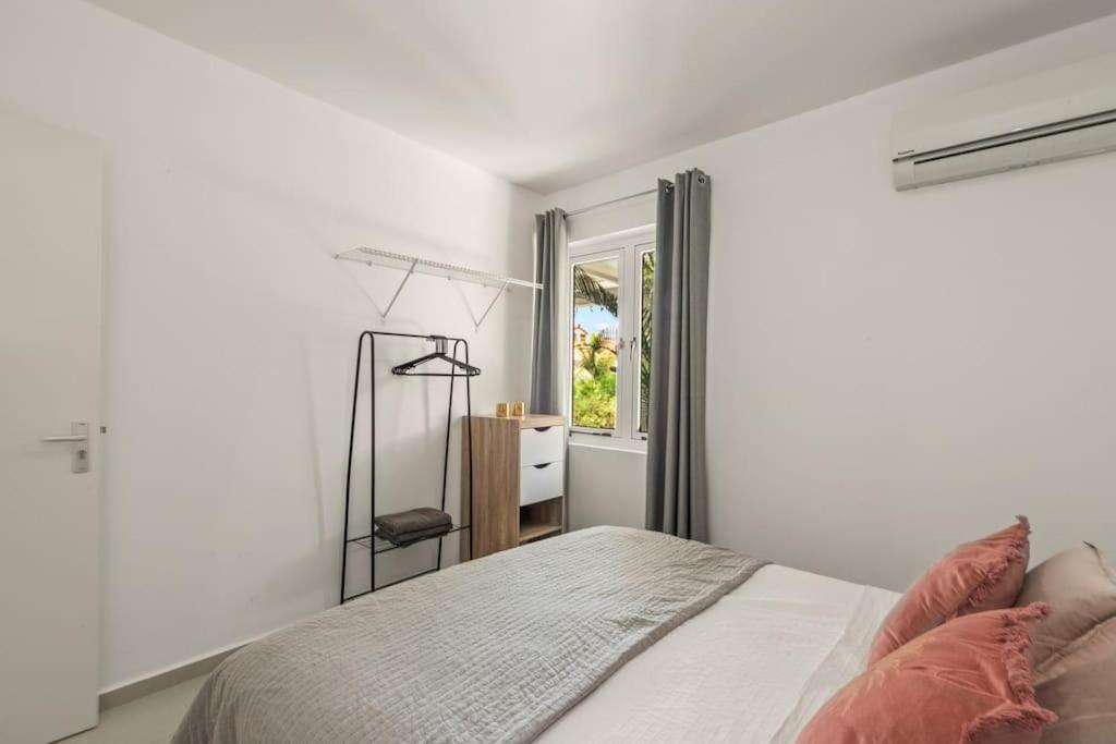 Vakantiewoning - zwembad - nabij Mambo Beach