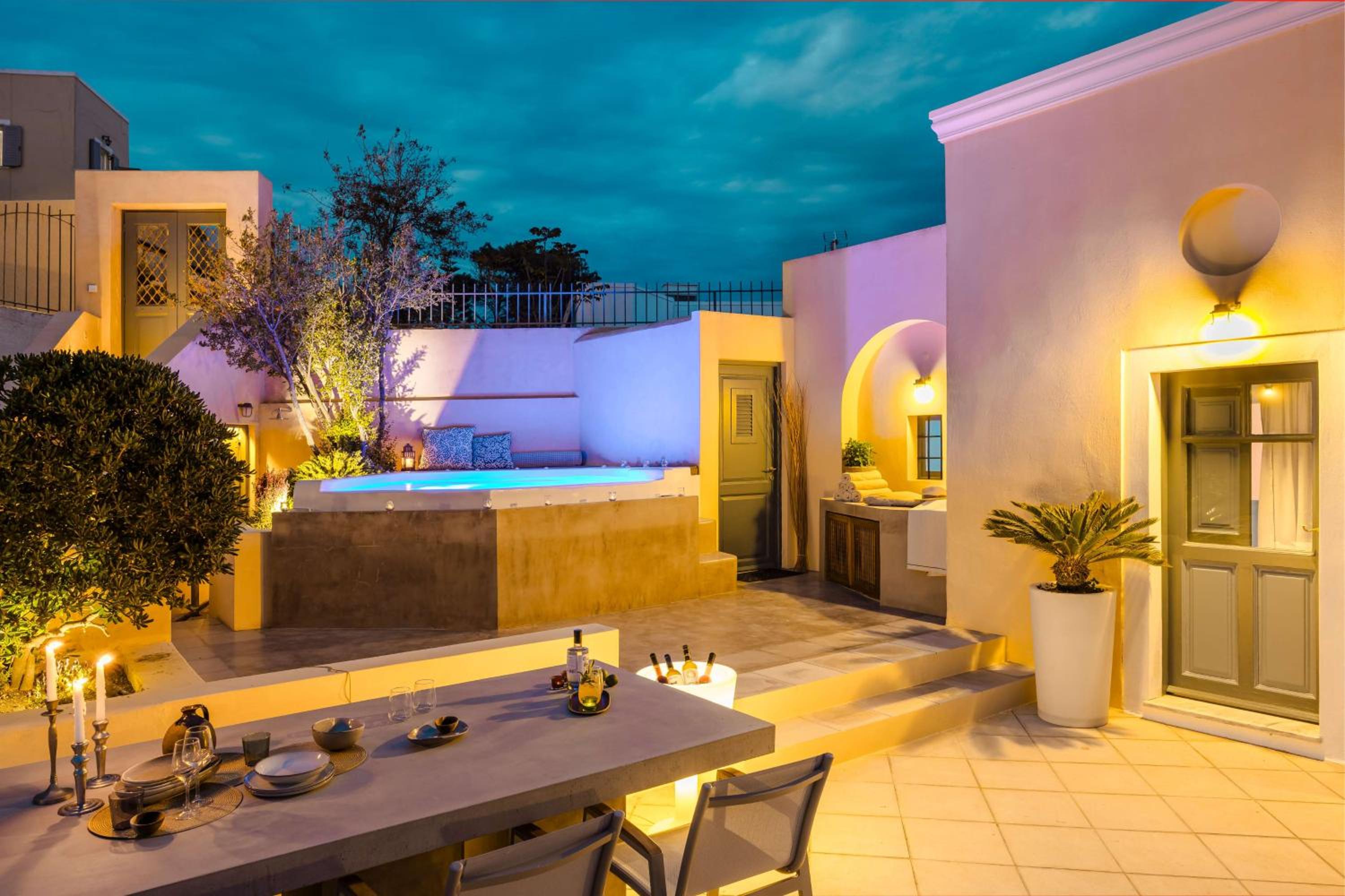 Archipel Mansion photo 2