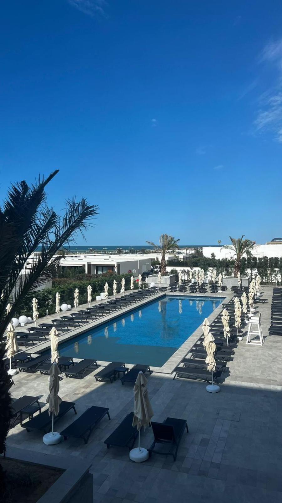 Sea Breeze White Residence Apart Hotel