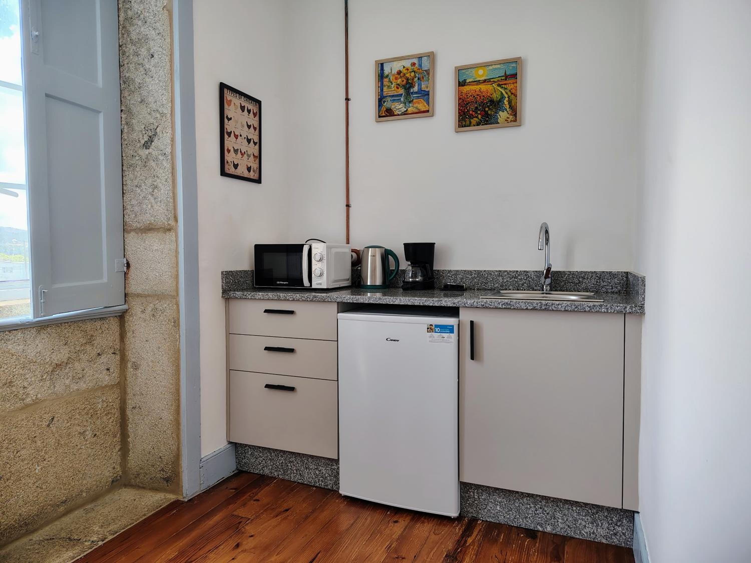 Casa Folhas Novas