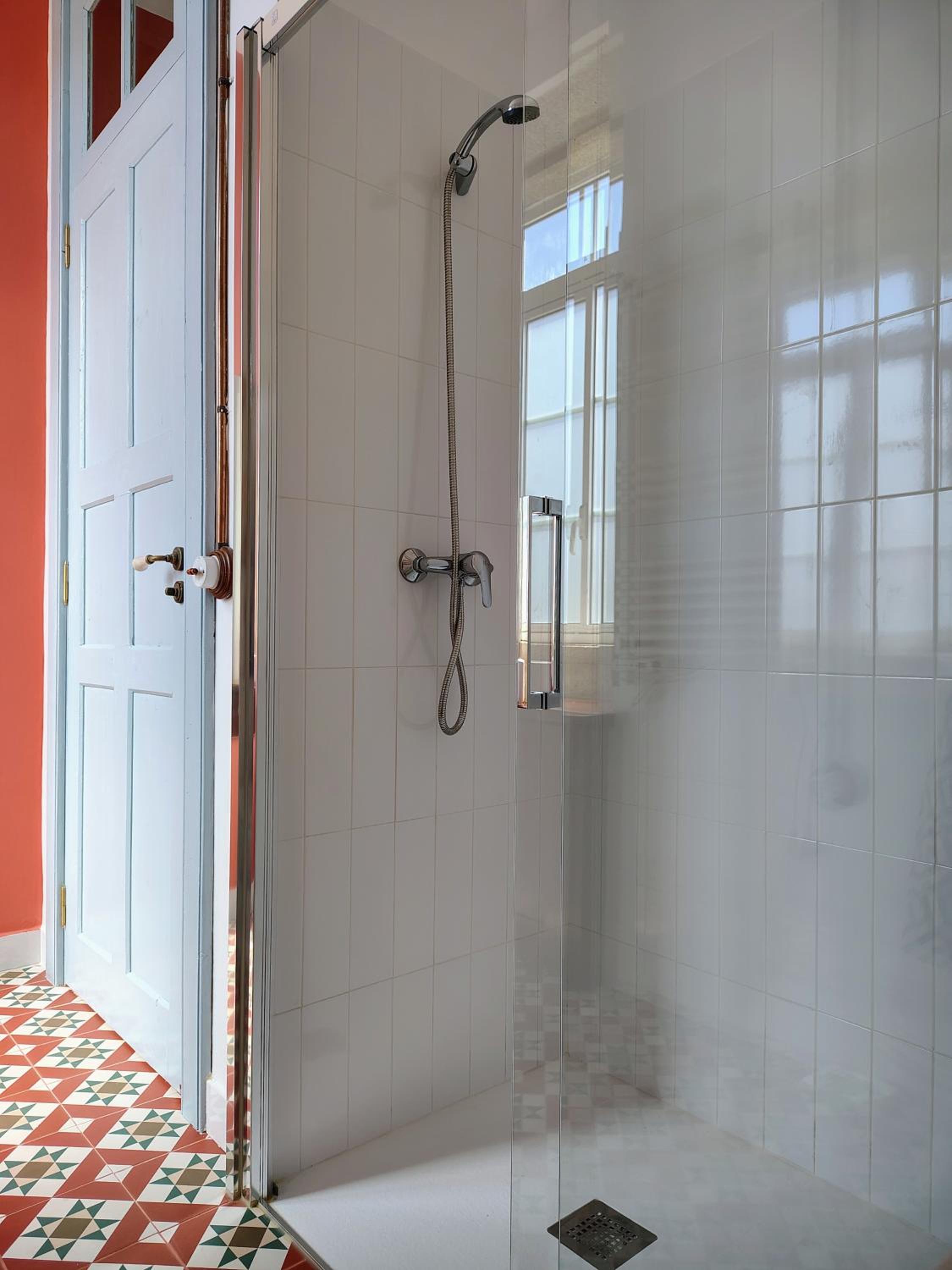 Casa Folhas Novas