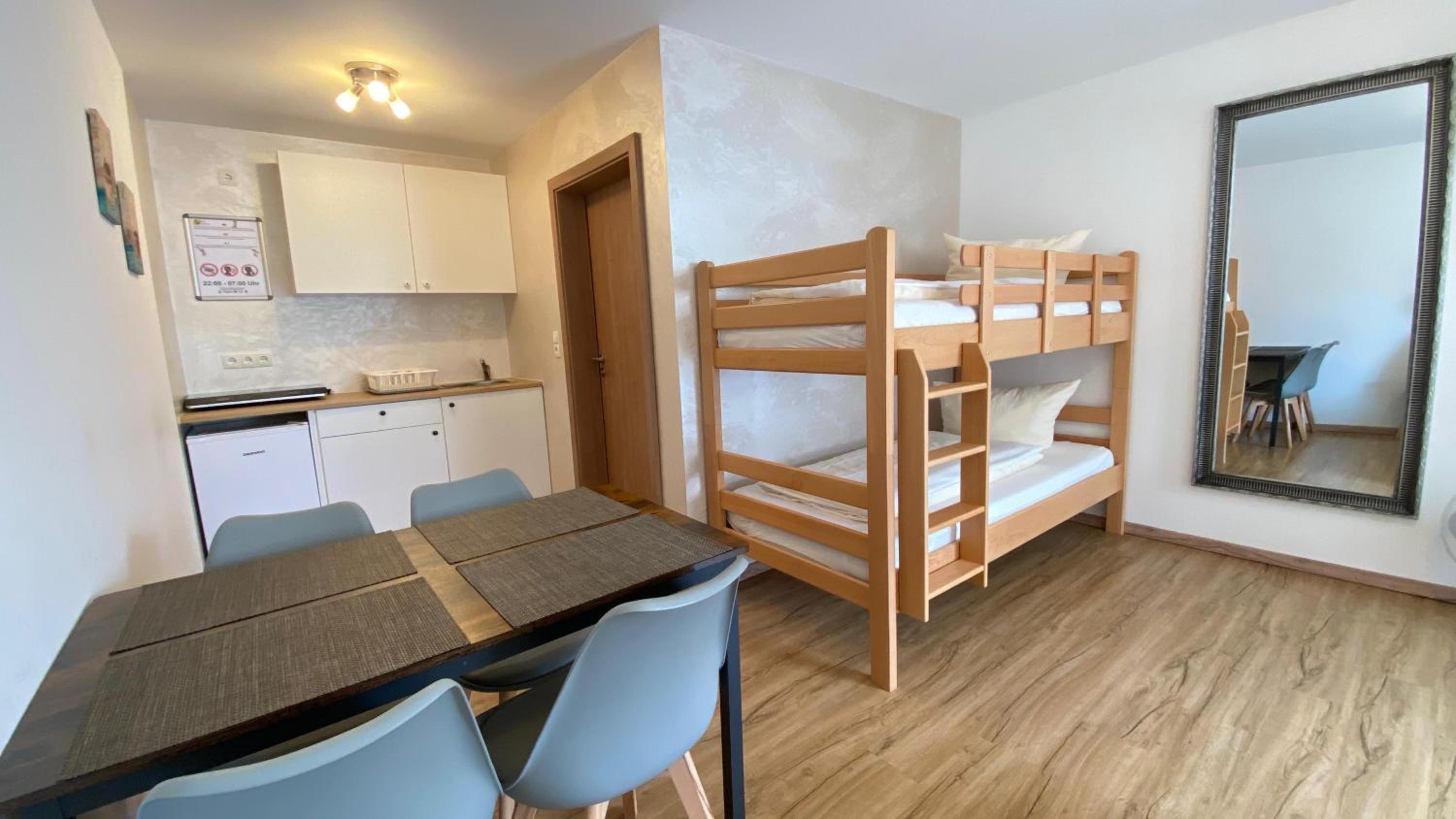 Marianna Apartments Weimer