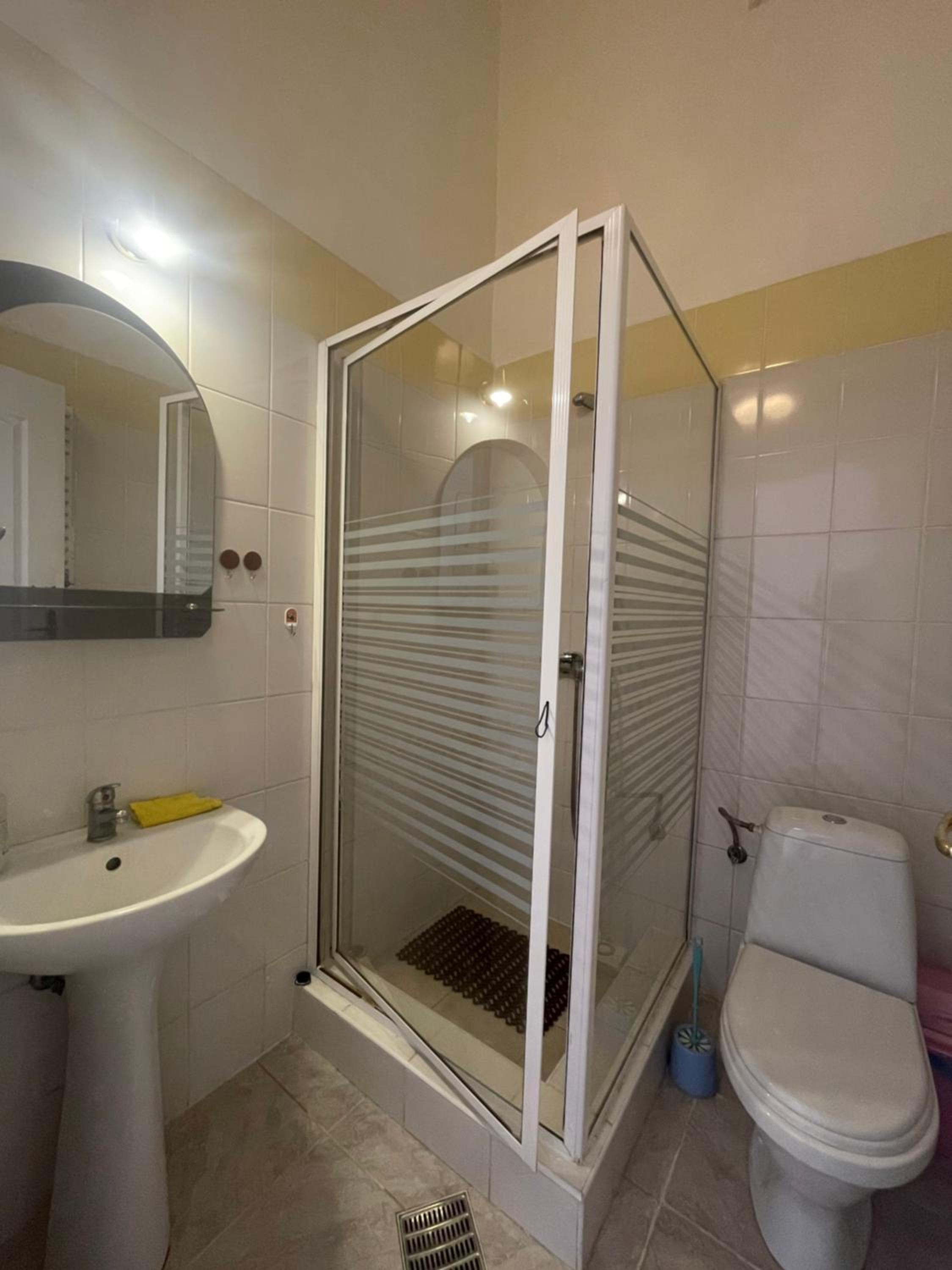 Guest rooms view 5