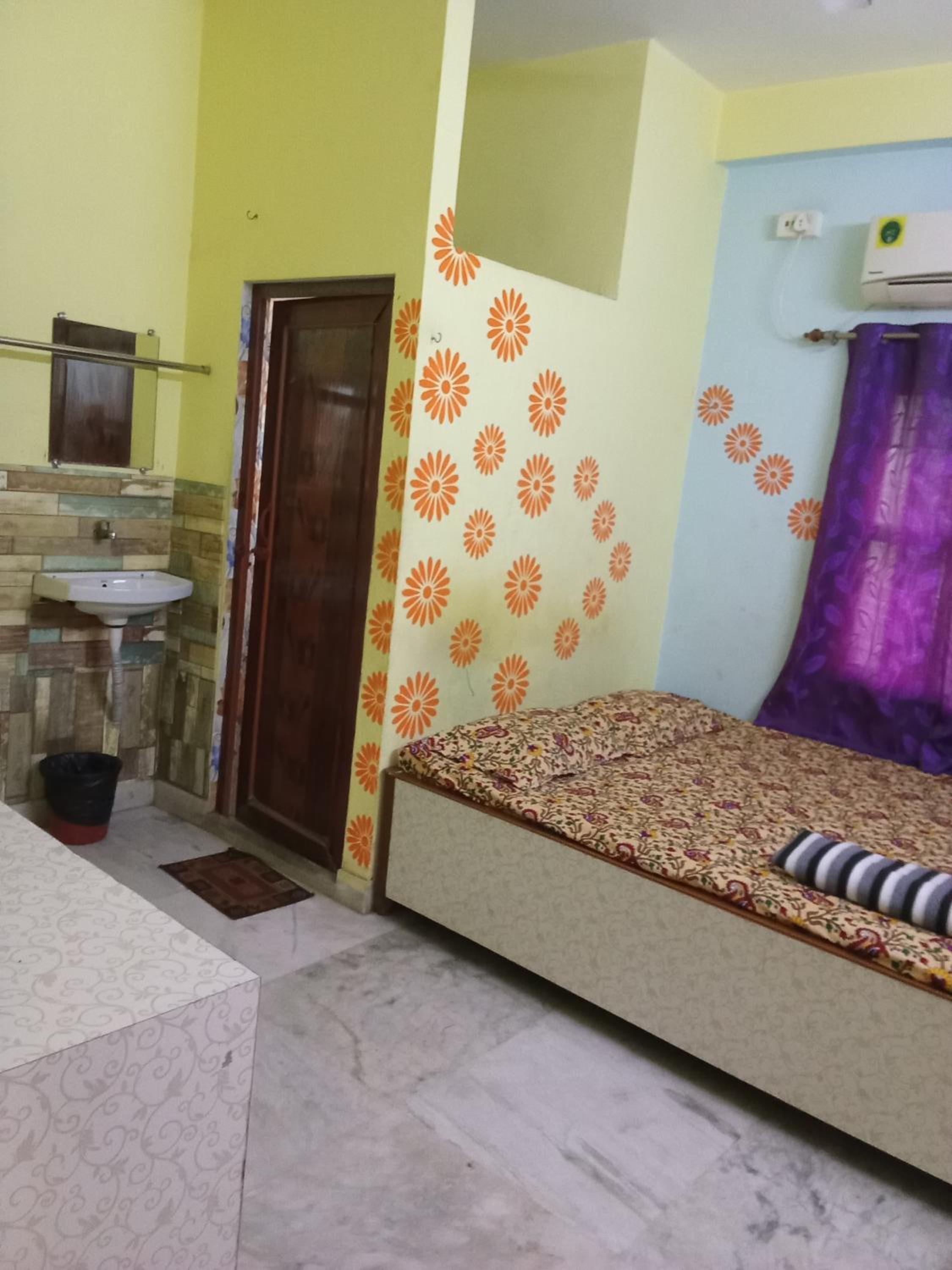 Amar priya guest house view 4
