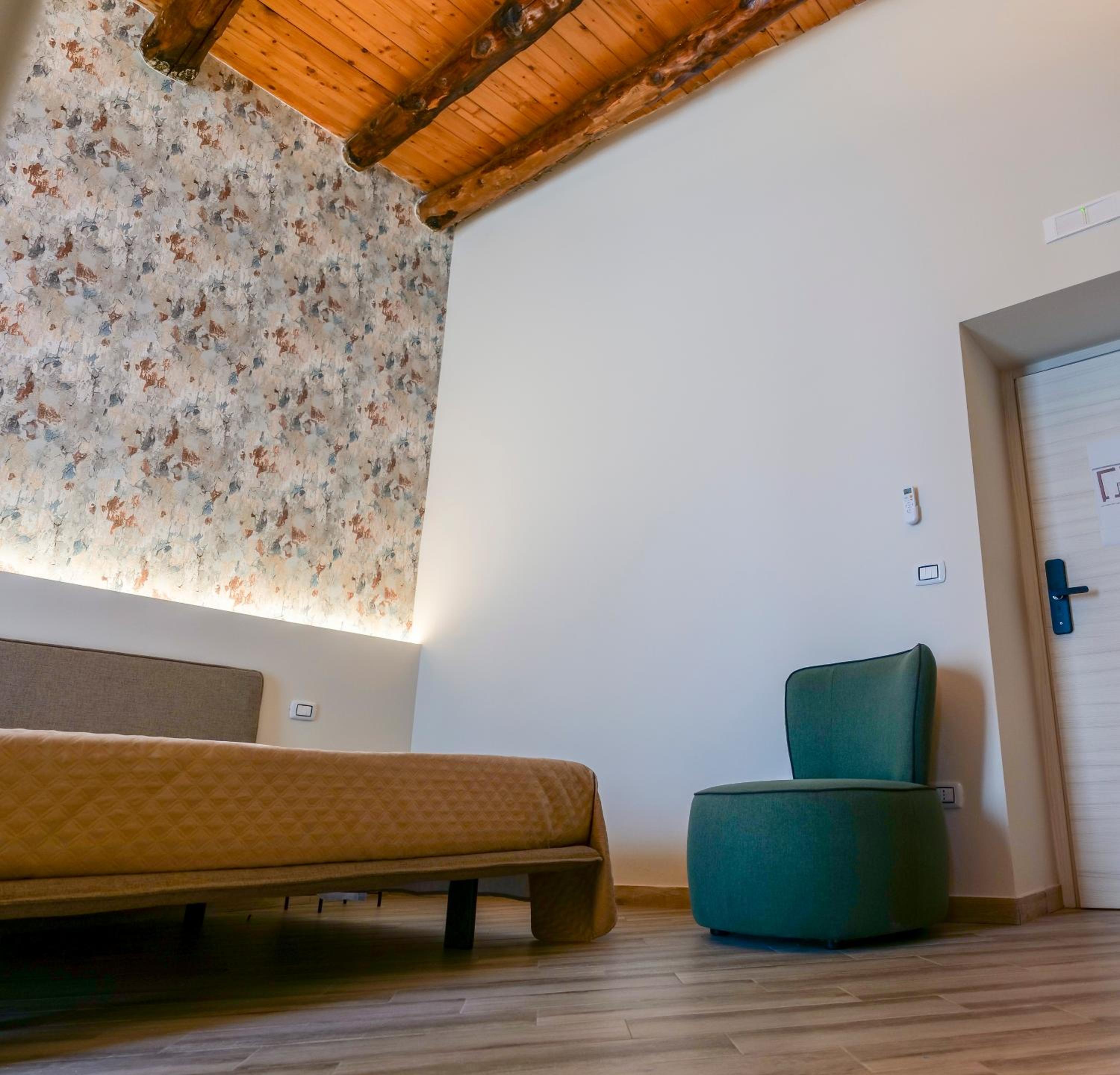 Rooftop Parthenopeo Contemporary Rooms