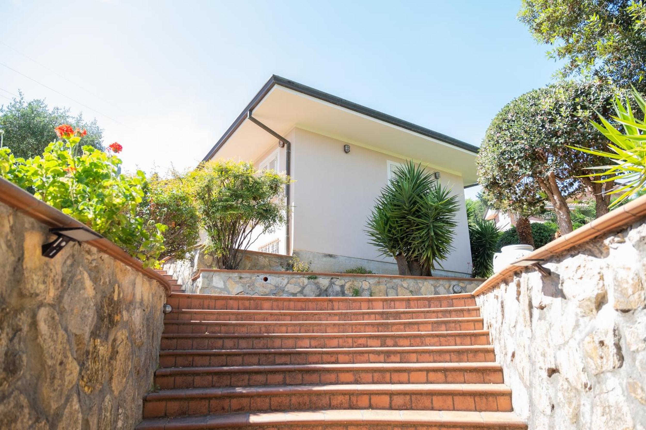 Villa delle Ginestre