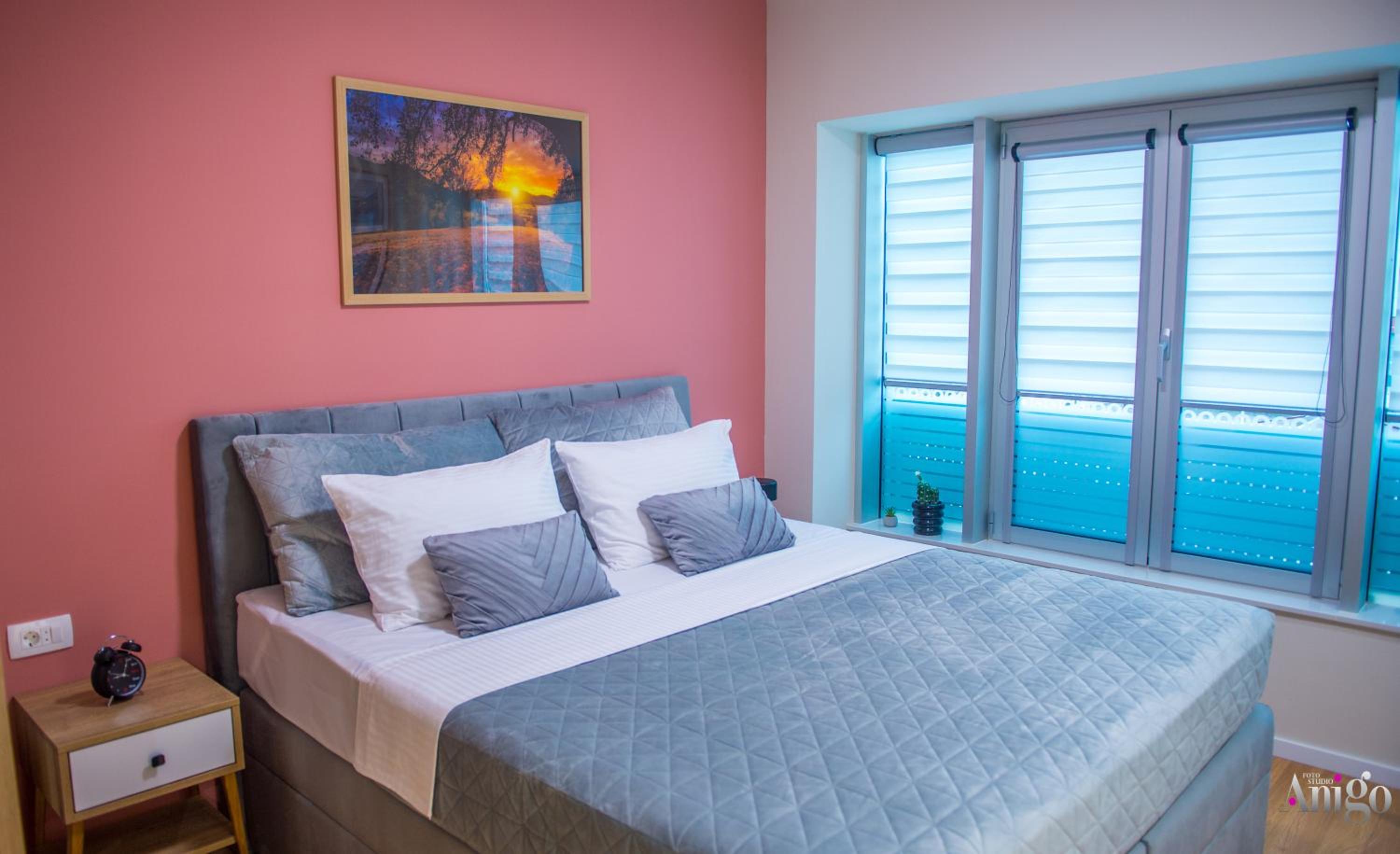 Iris Studio Apartment