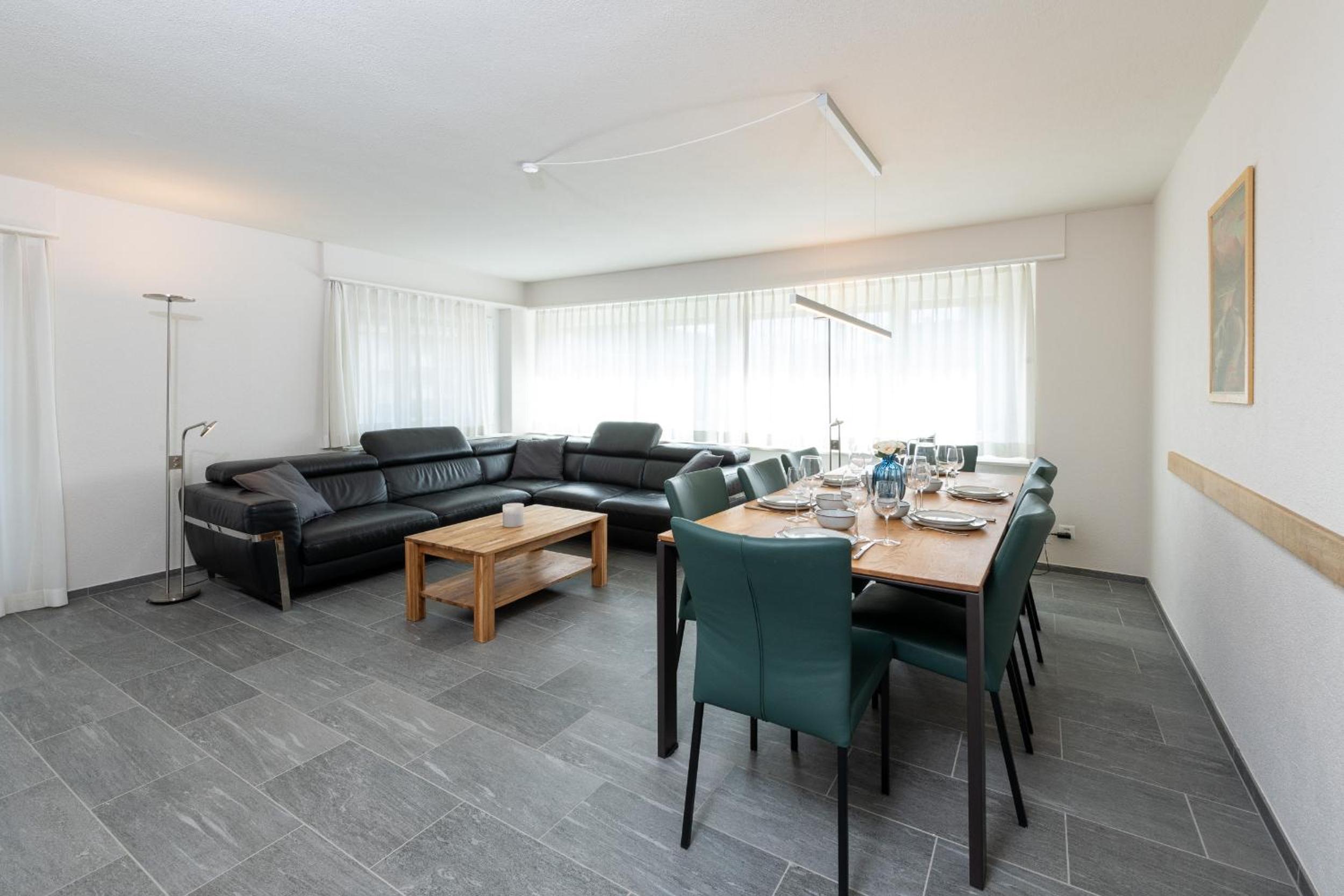 Beautiful Modern family apartment with free parking