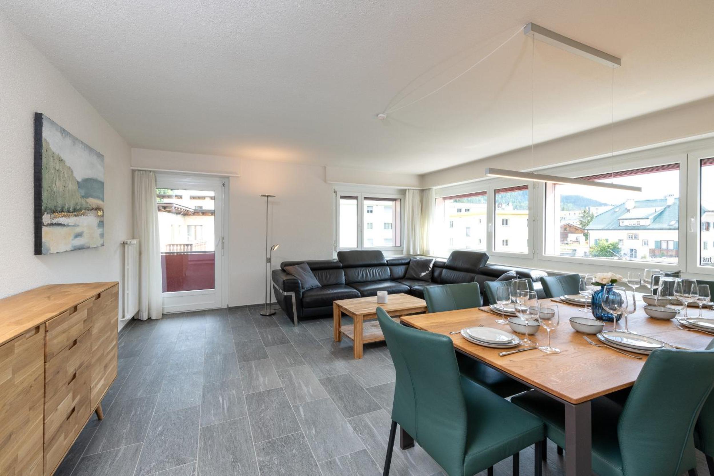 Beautiful Modern family apartment with free parking